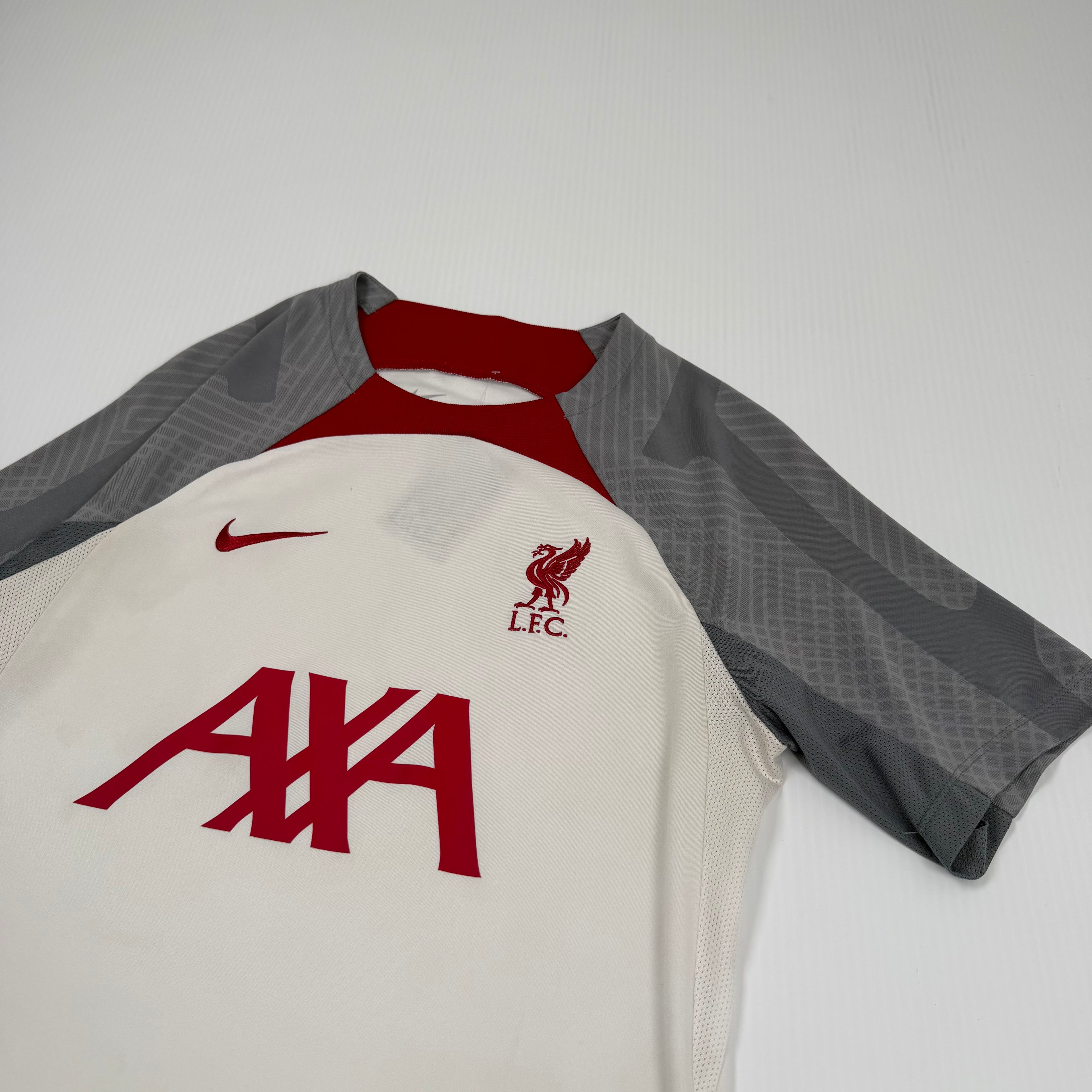 2022-23 Nike Liverpool Training Kit S