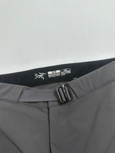 Load image into Gallery viewer, Arc&#39;teryx Gamma Softshell Hiking Cargo Pants S
