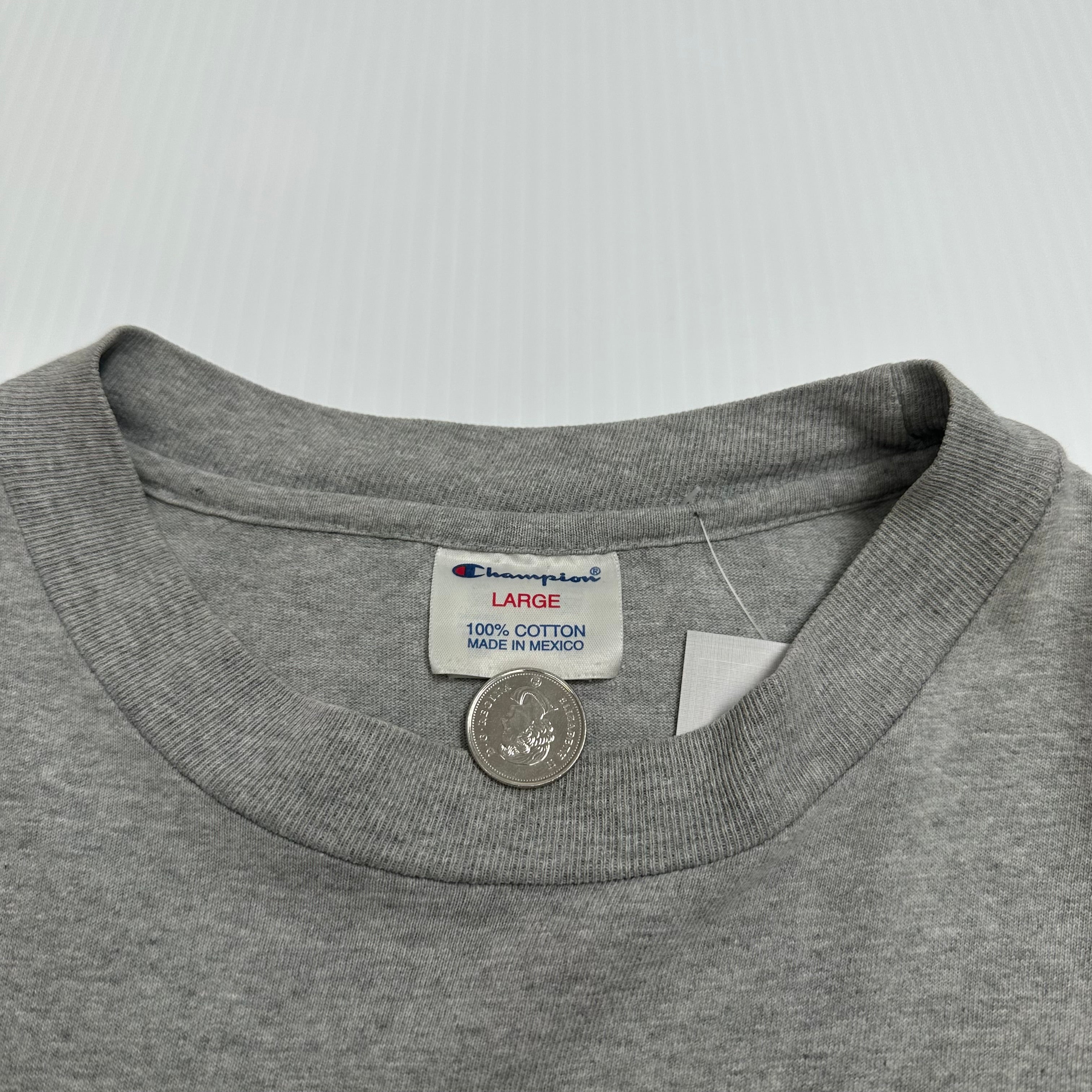 Vintage Champion Loyola University Graphic Tee L