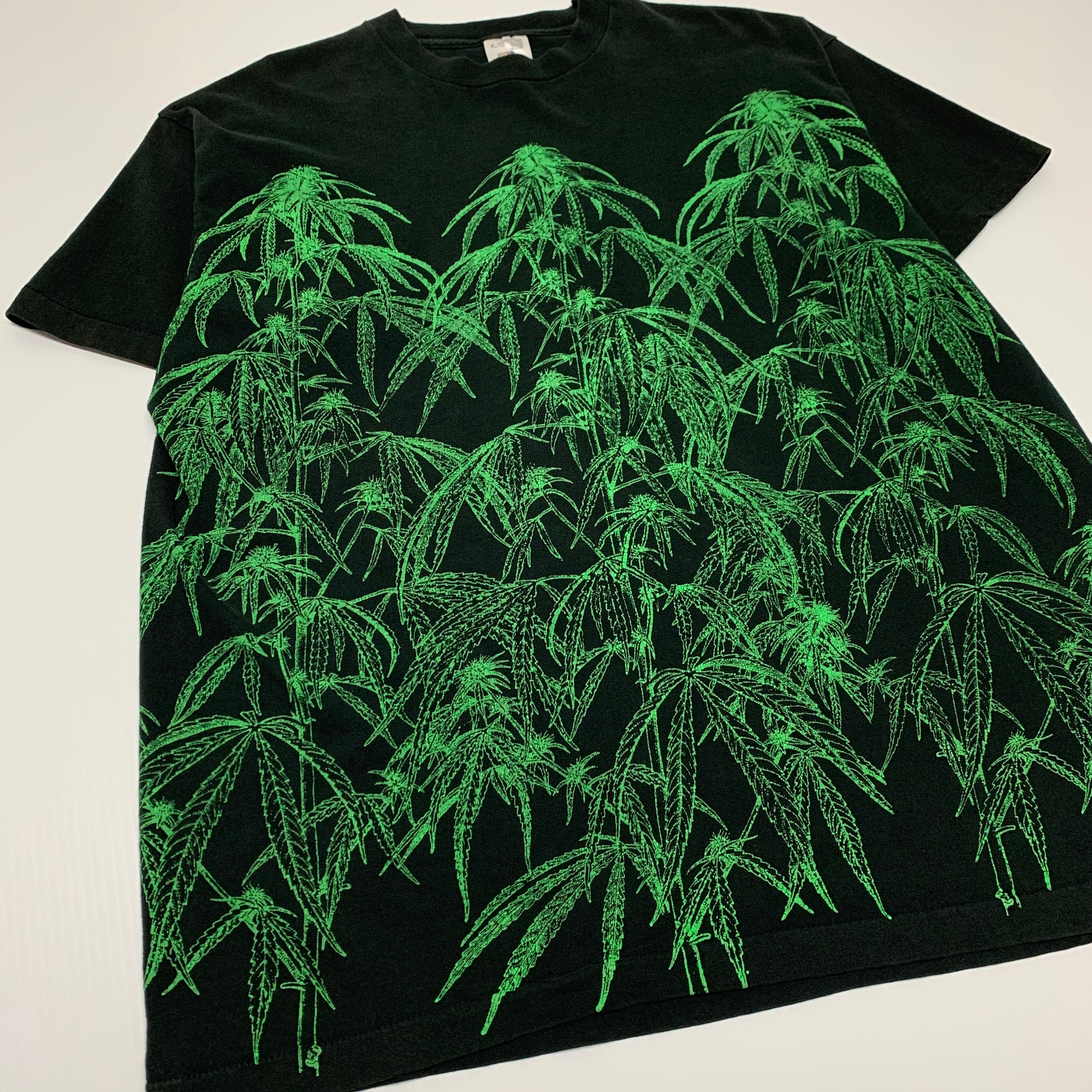 Vintage Weed AOP Tee XL