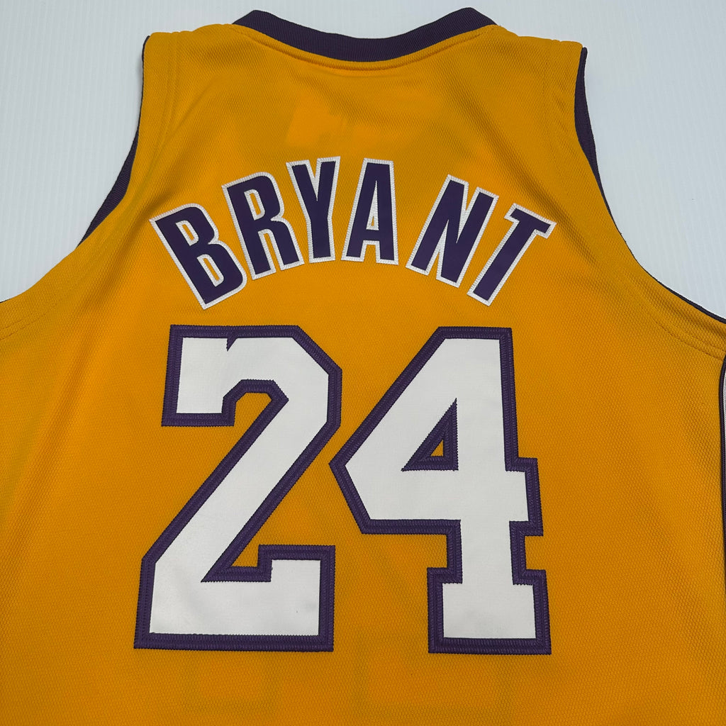 Mitchell & Ness LA Lakers Kobe Bryant #24 Basketball Jersey L