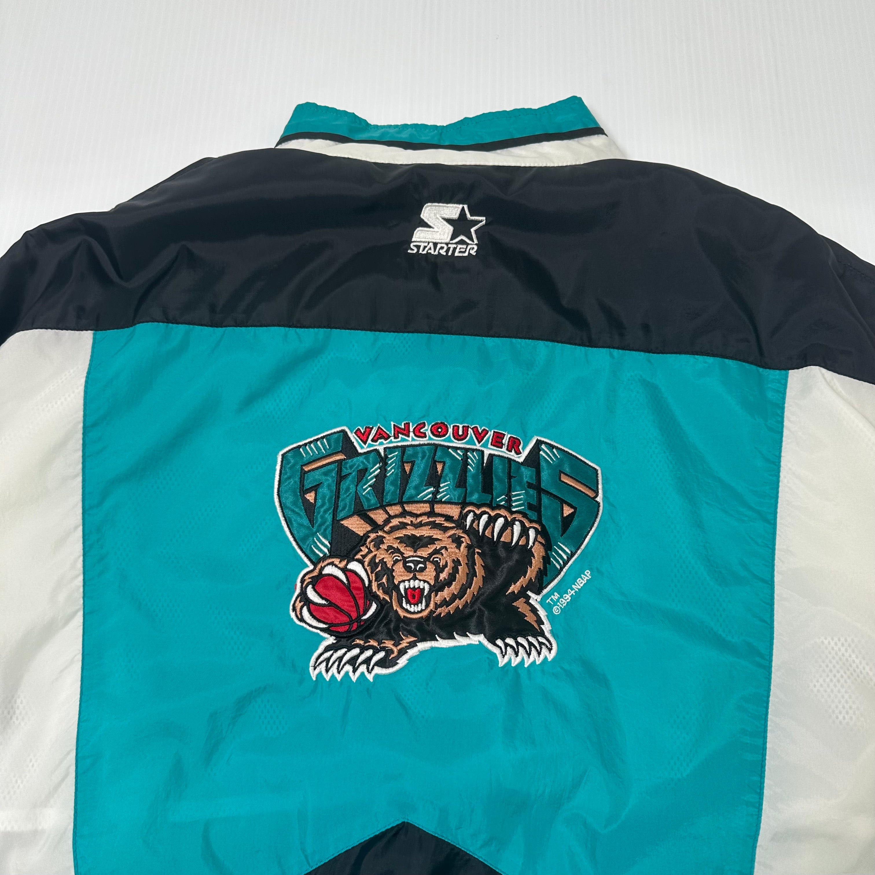Vintage Starter Vancouver Grizzlies Windbreaker XXL