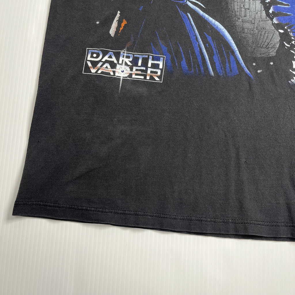 1997 Lucasfilm Darth Vader Star Wars Graphic Tee S