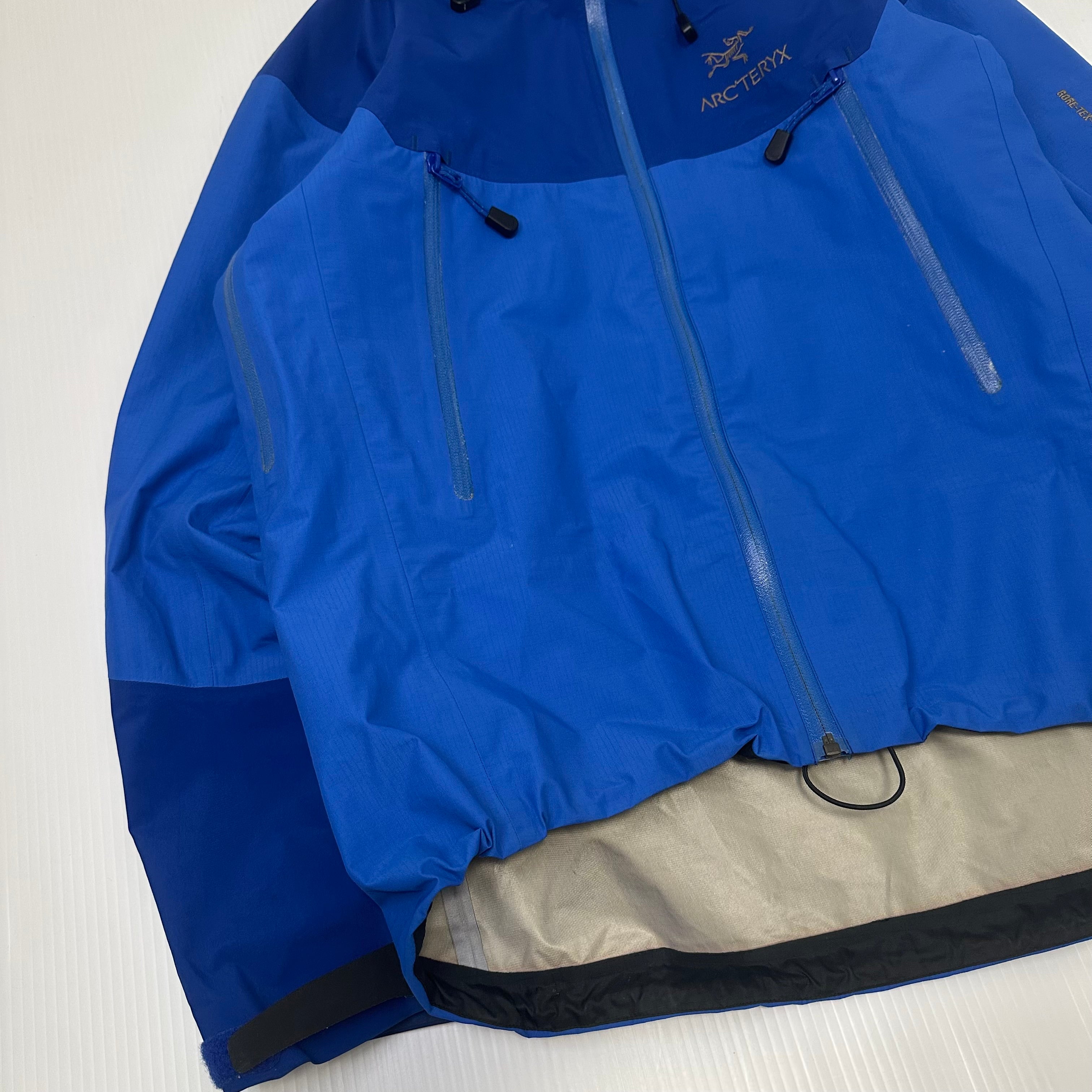 Arc'teryx Gore-Tex XCR Shell Jacket M