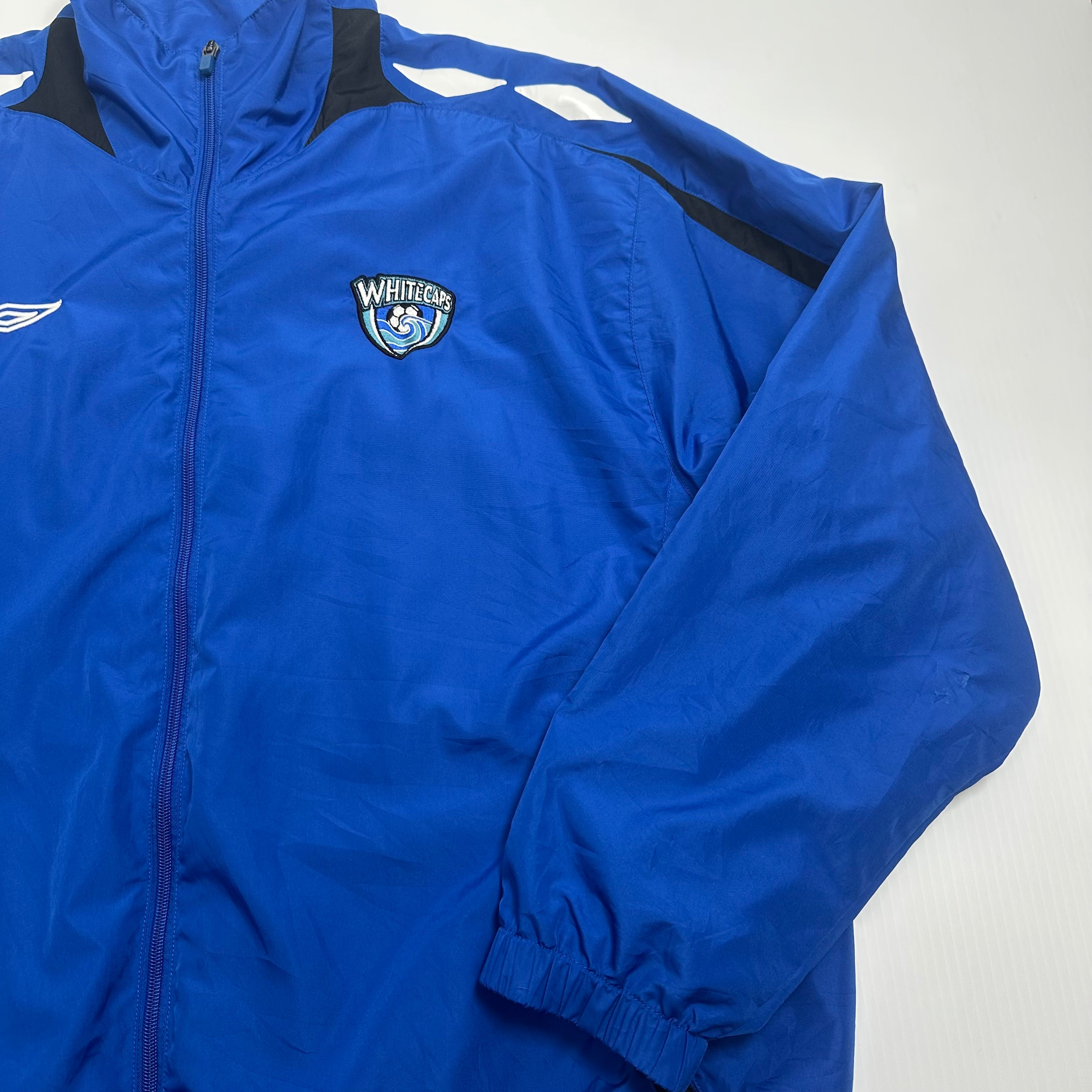 Vintage Umbro Vancouver Whitecaps MLS Light Jacket XL