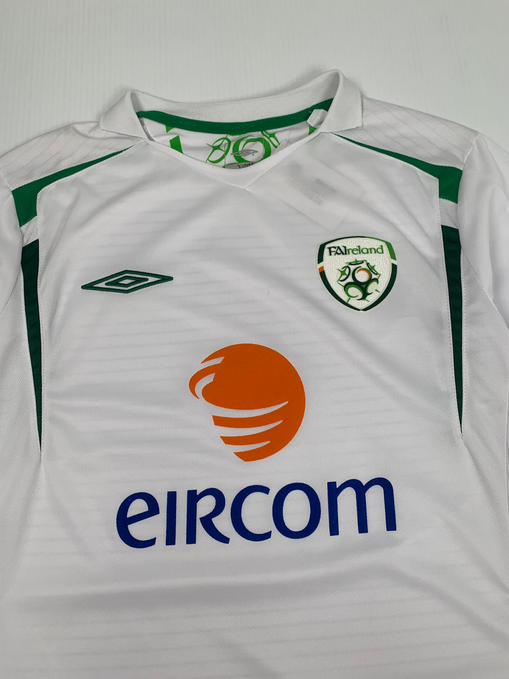 2006 Umbro Ireland Away Kit L