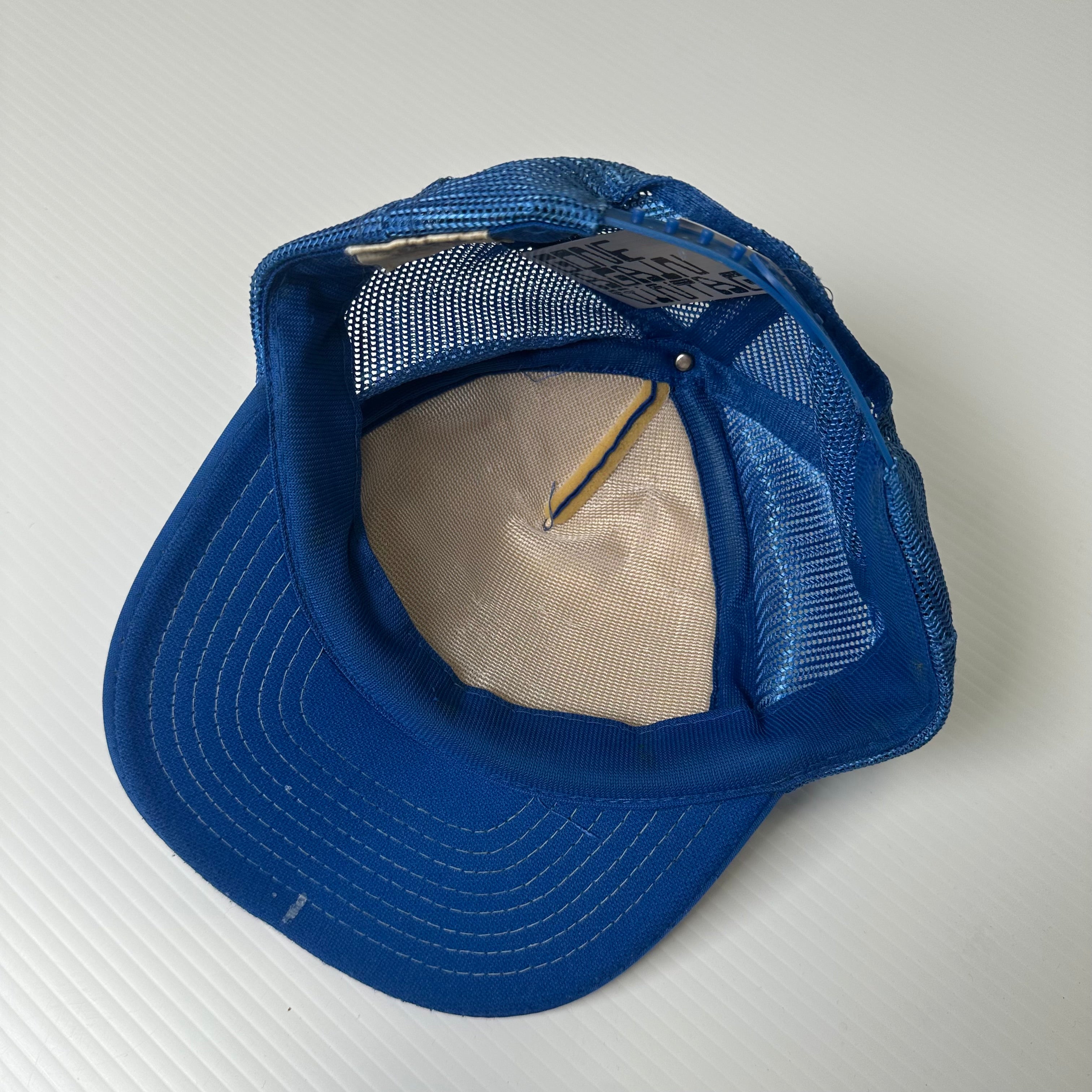Vintage Kentucky Wildcats NCAA Trucker Snapback Hat