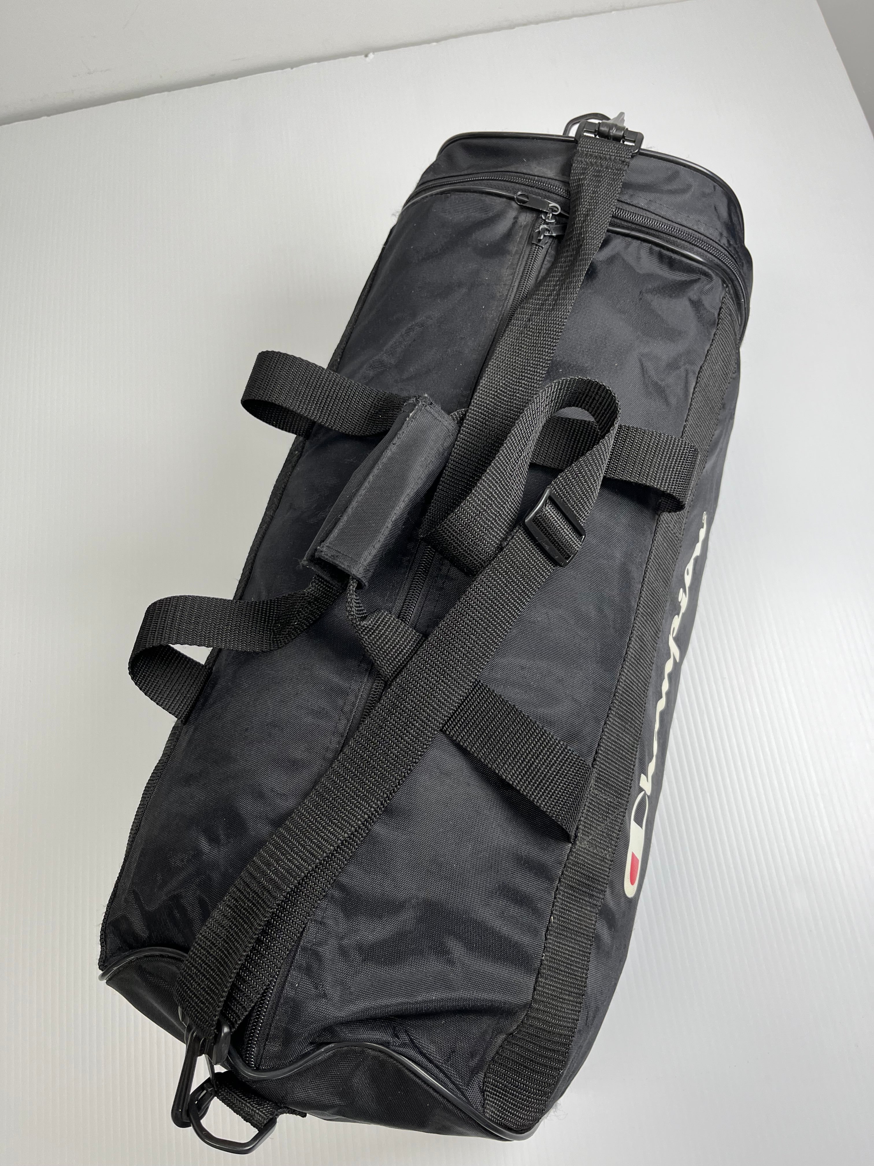 Vintage Champion Vancouver Grizzlies Duffle Bag