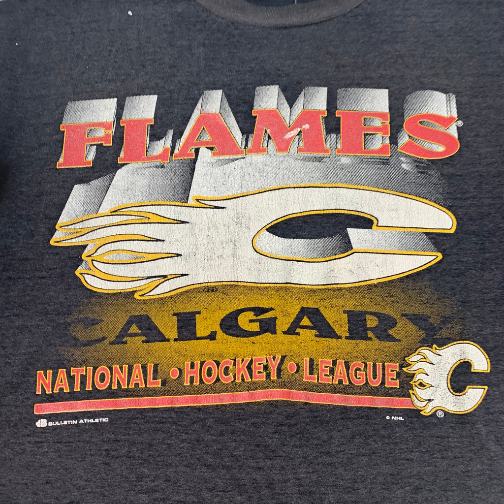 Vintage Calgary Flames Faded Tee L
