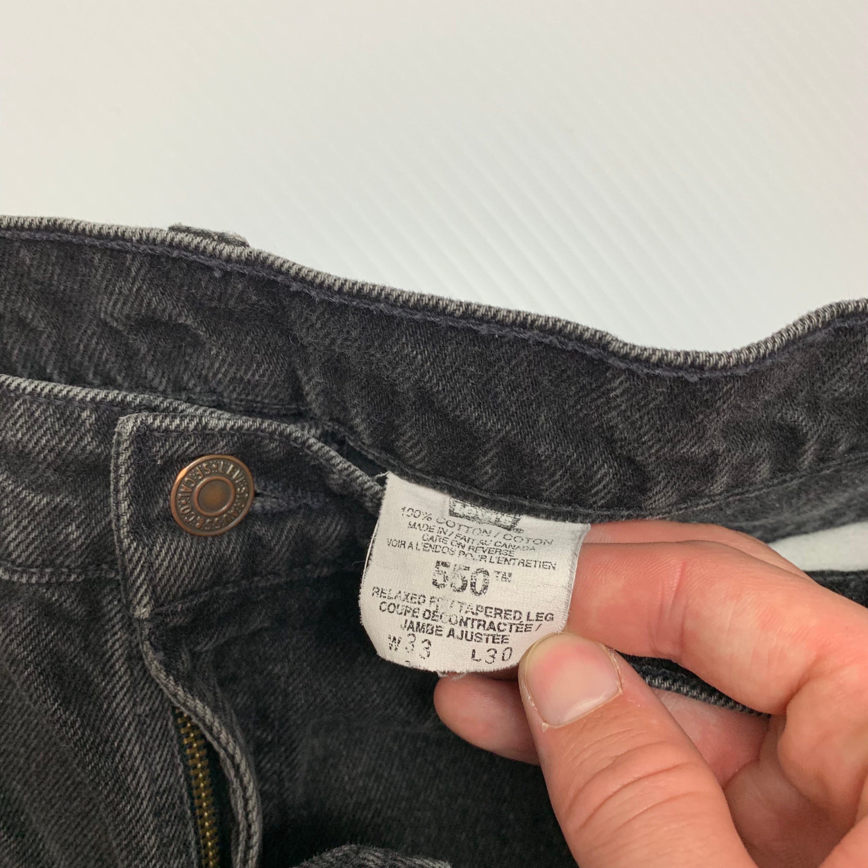 Vintage Black Levi’s 550 32x29