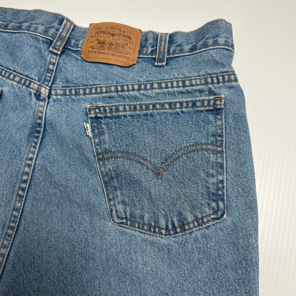 Vintage Levi's White Tab Cutoff Denim Shorts 34
