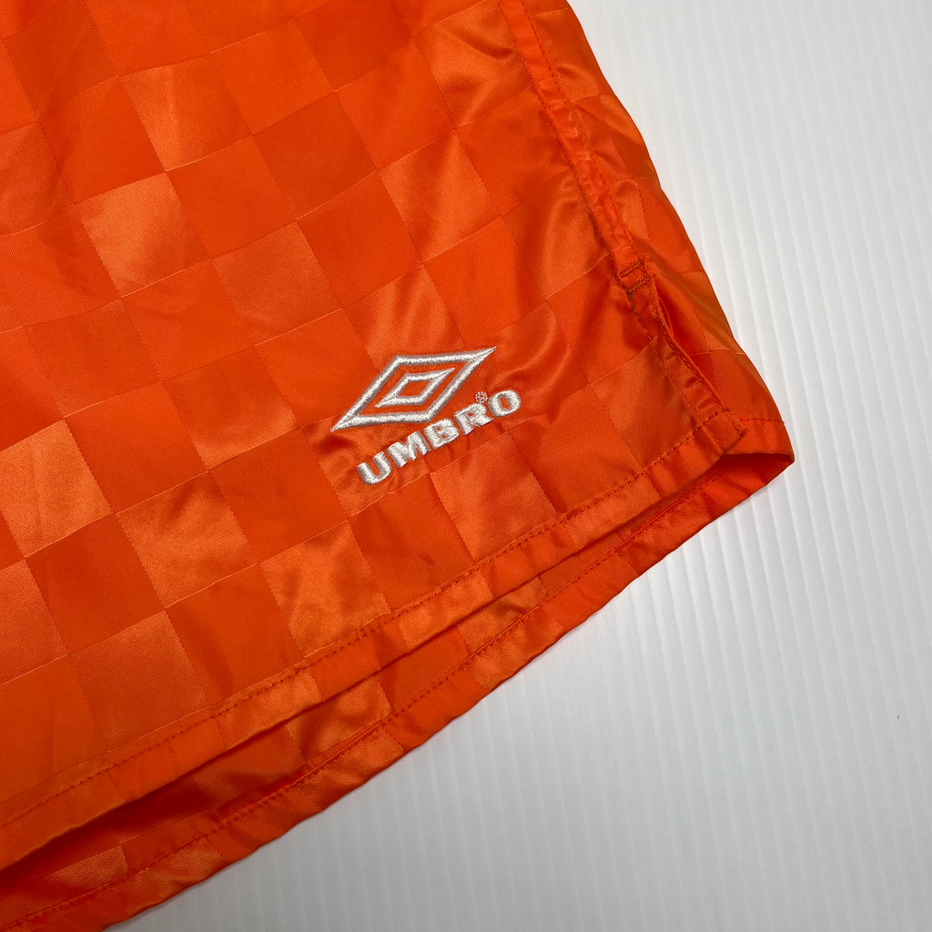 Vintage Umbro Checkered Athletic Shorts L