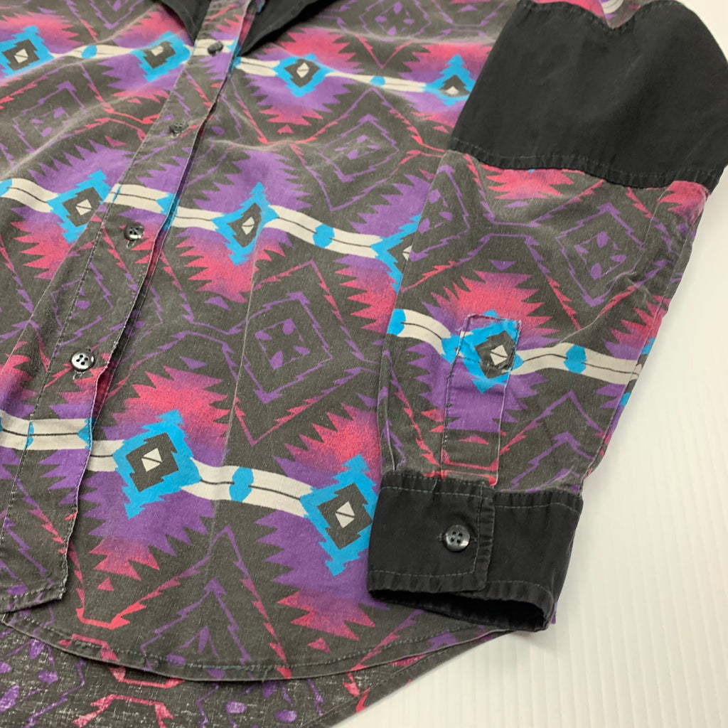 Vintage Adobe Rose Patterned Button-Up M