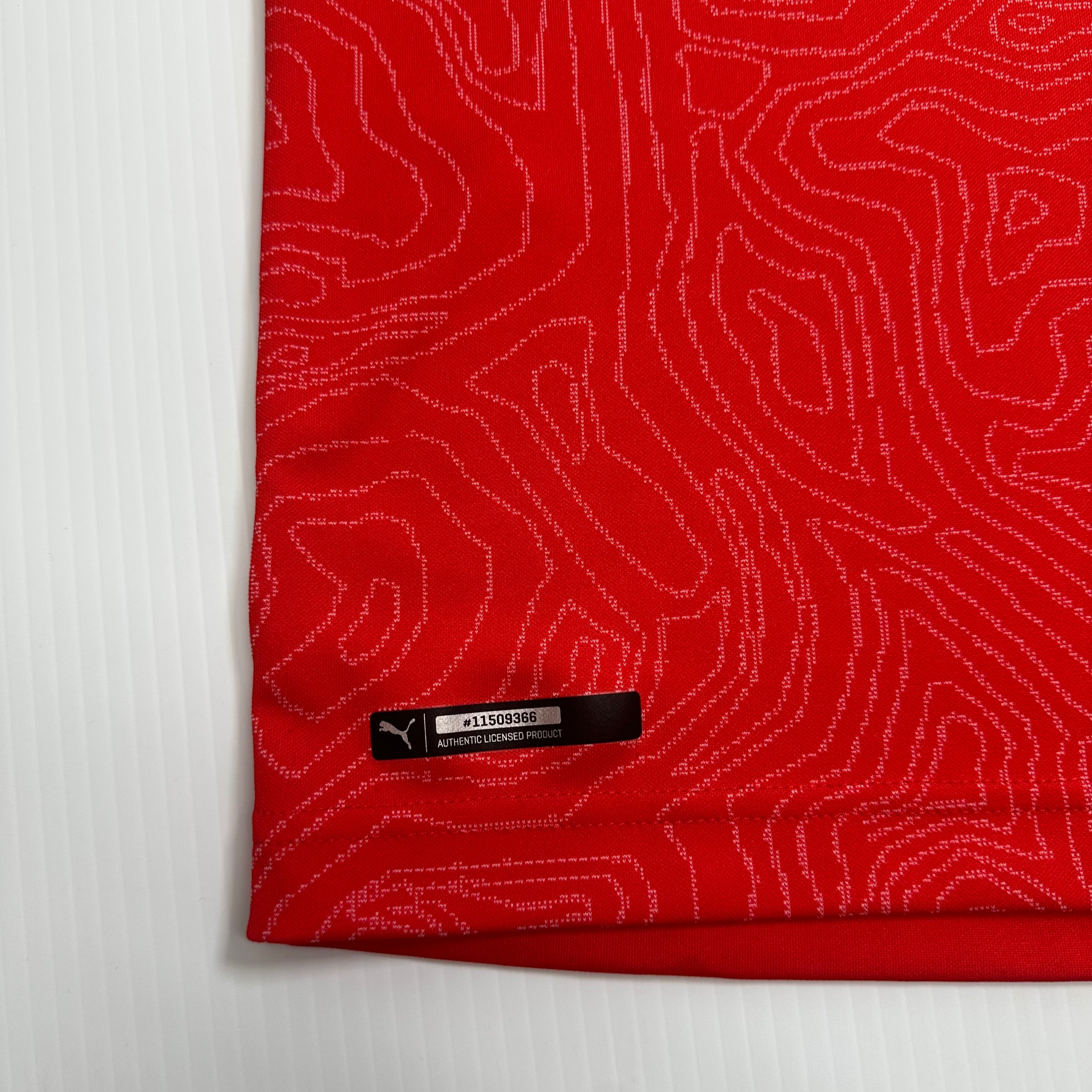 2018 Puma Switzerland Home Kit XL