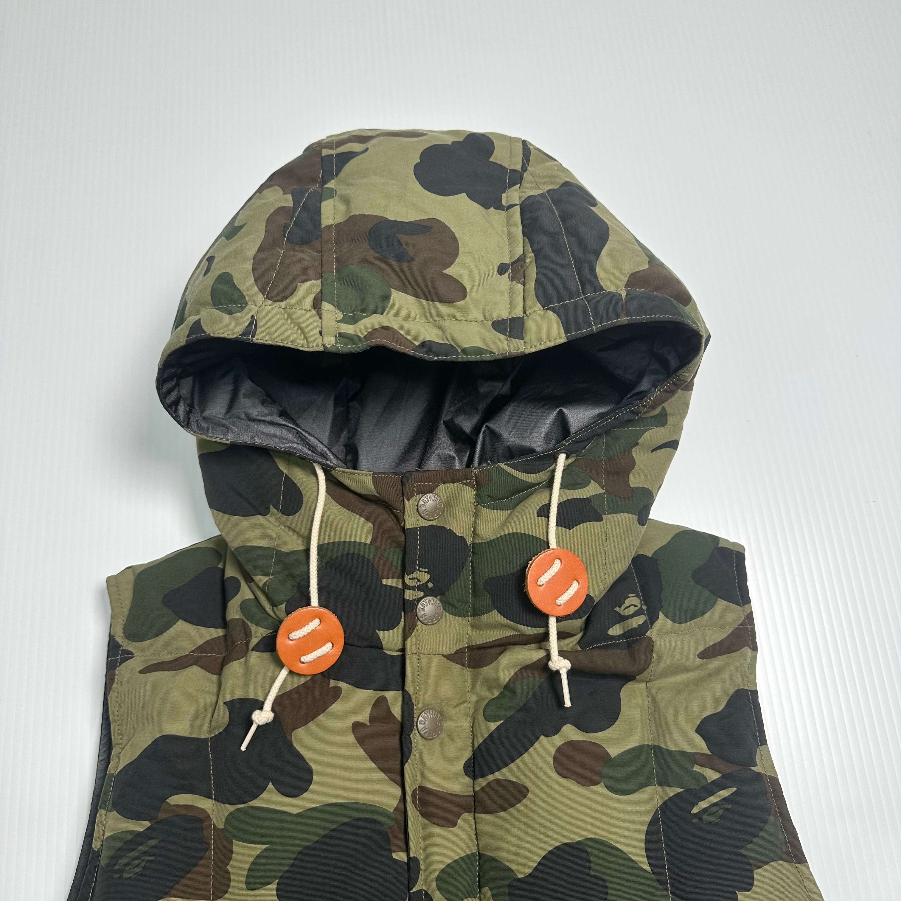 A Bathing Ape Camo Puffer Vest L