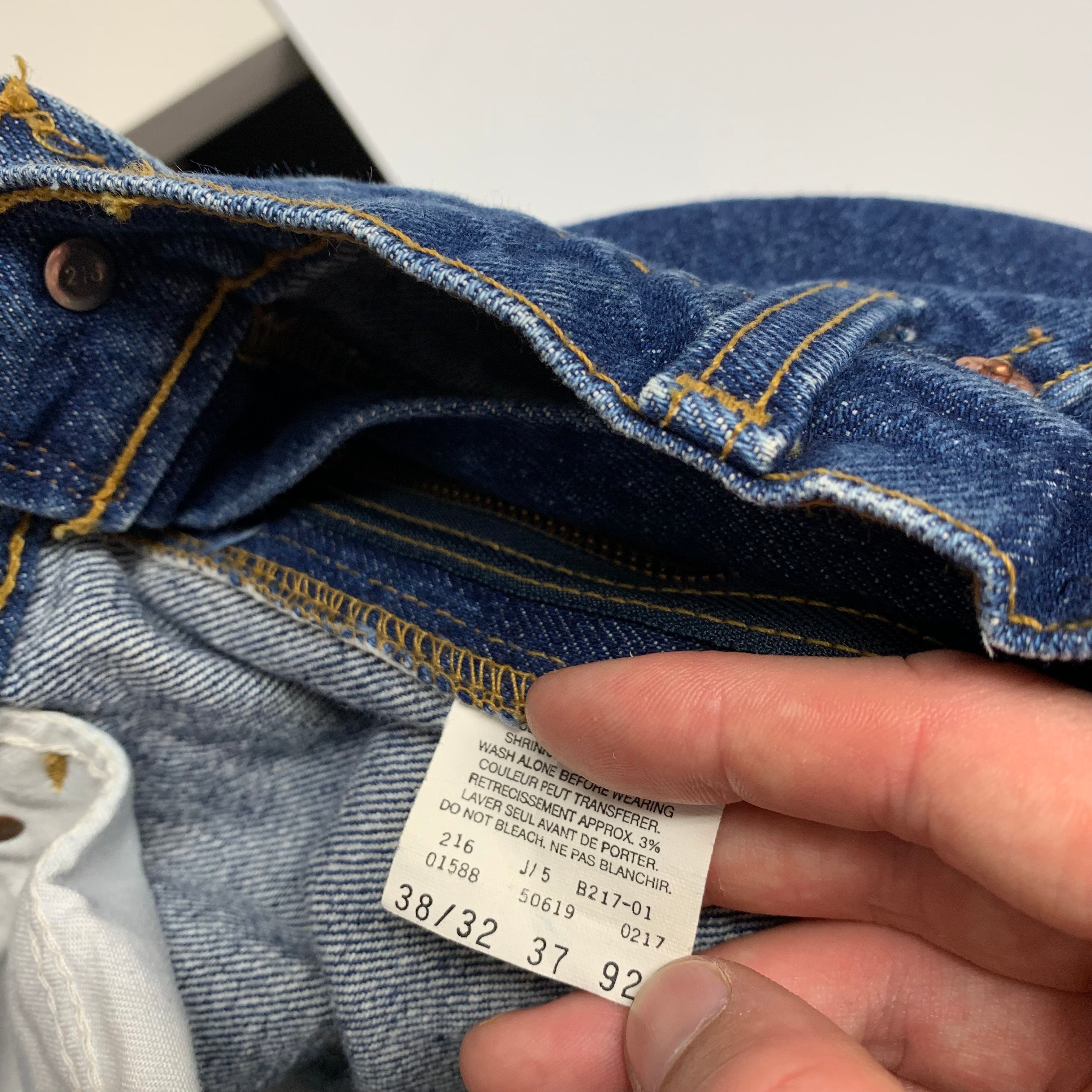 Vintage Dark Wash Levi’s Orange Tabs 619 35x33
