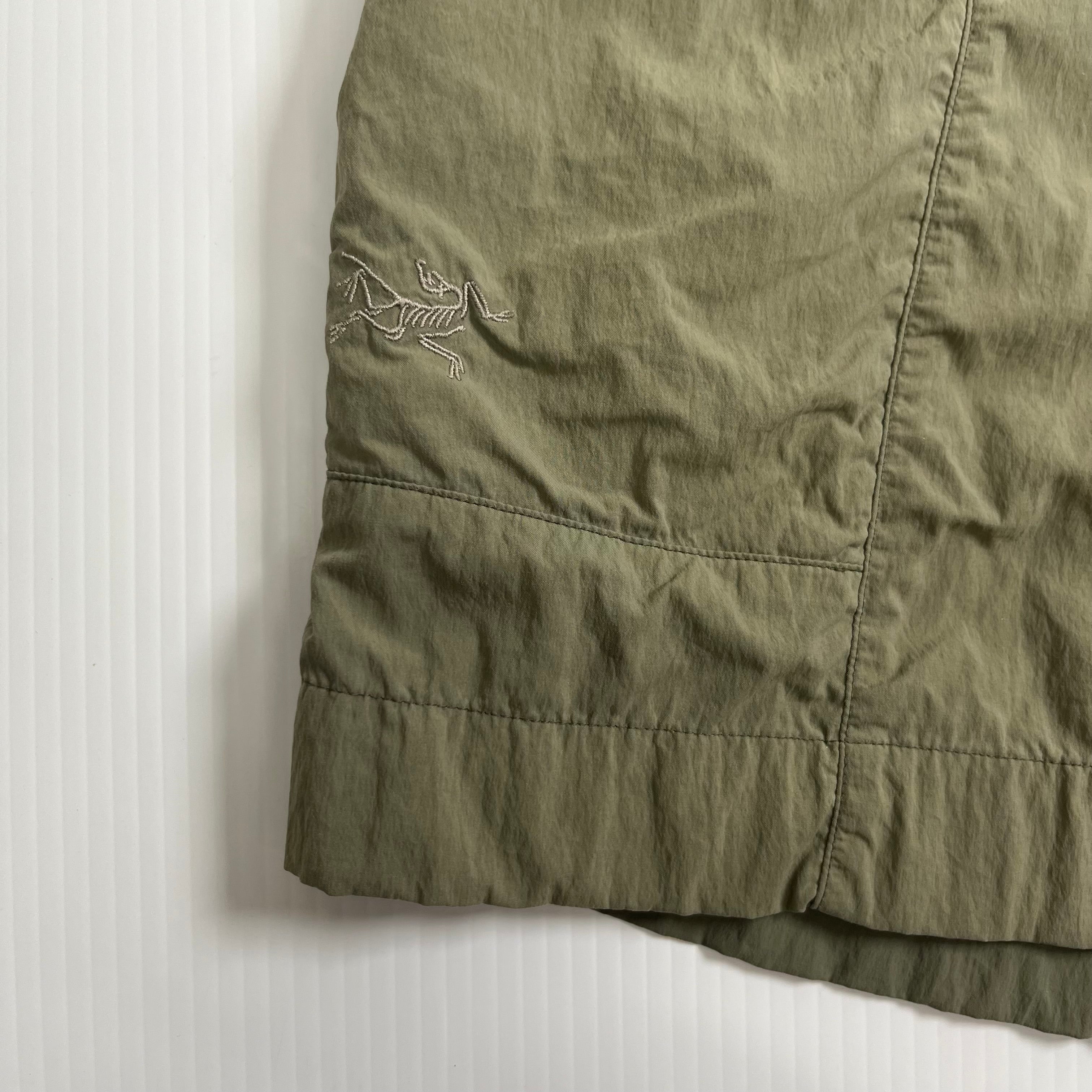 Arc'teryx Cargo Light Shorts 32
