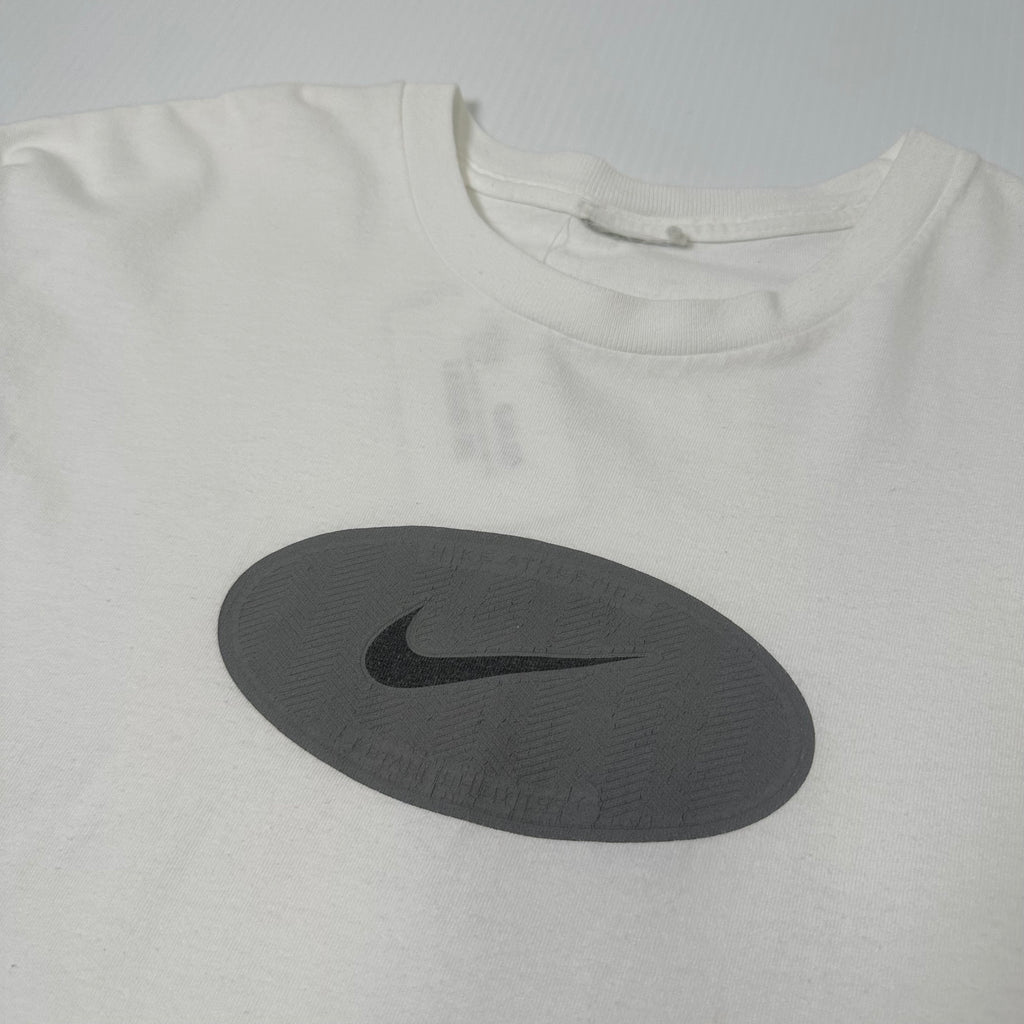 Vintage Nike Swoosh Graphic Tee L