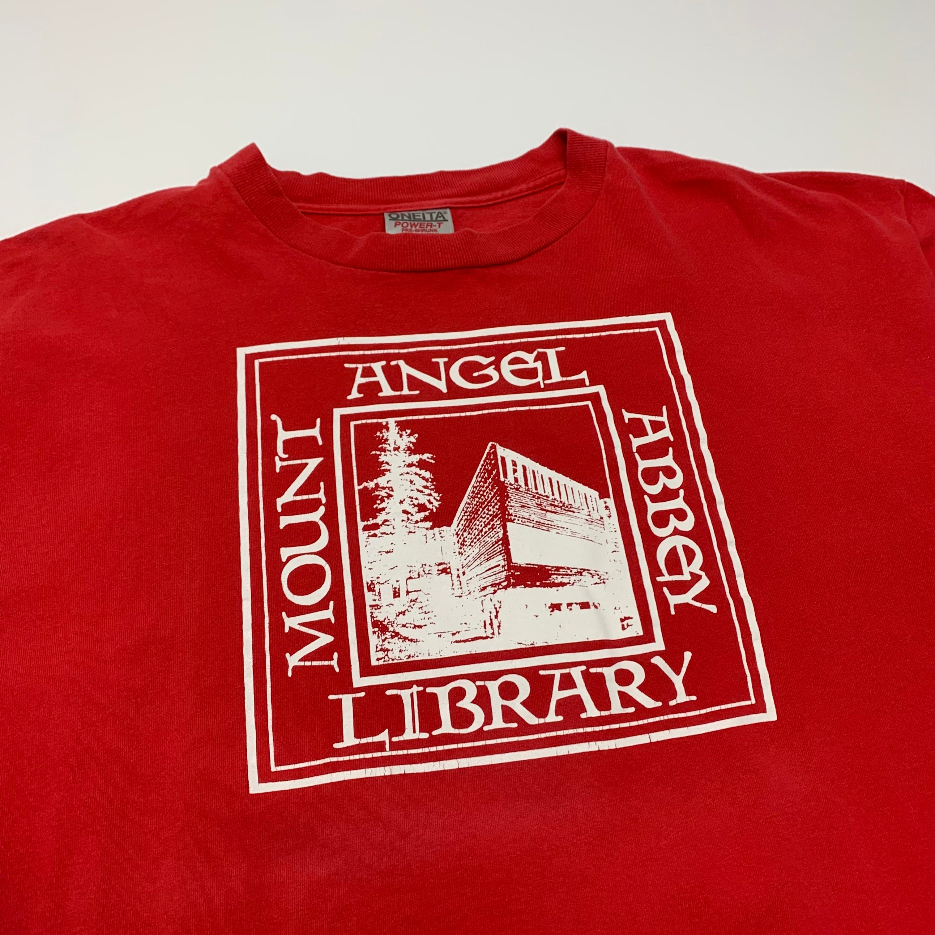Abbey Library Tee XL