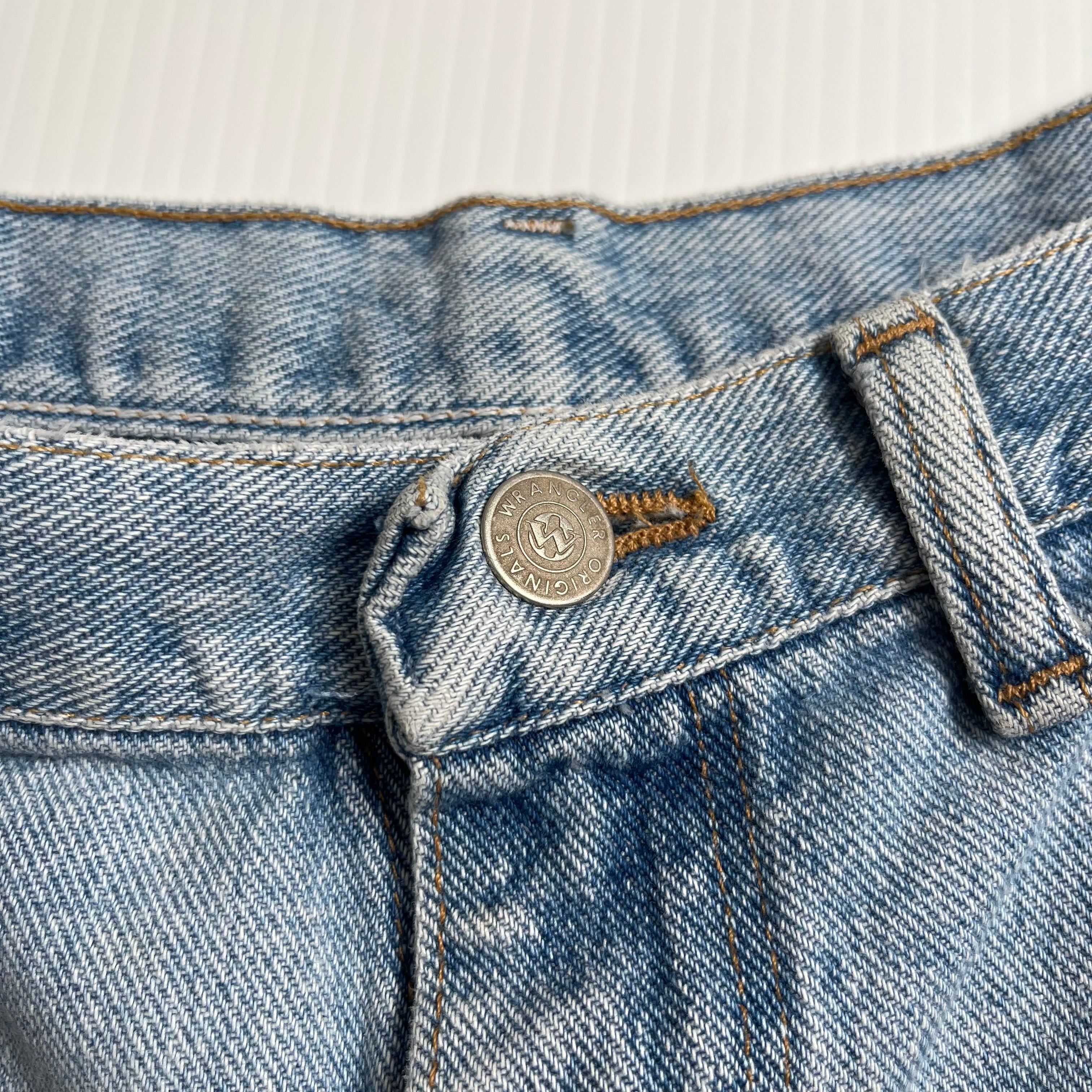 Vintage Wrangler Hero Light Wash Denim Shorts 38