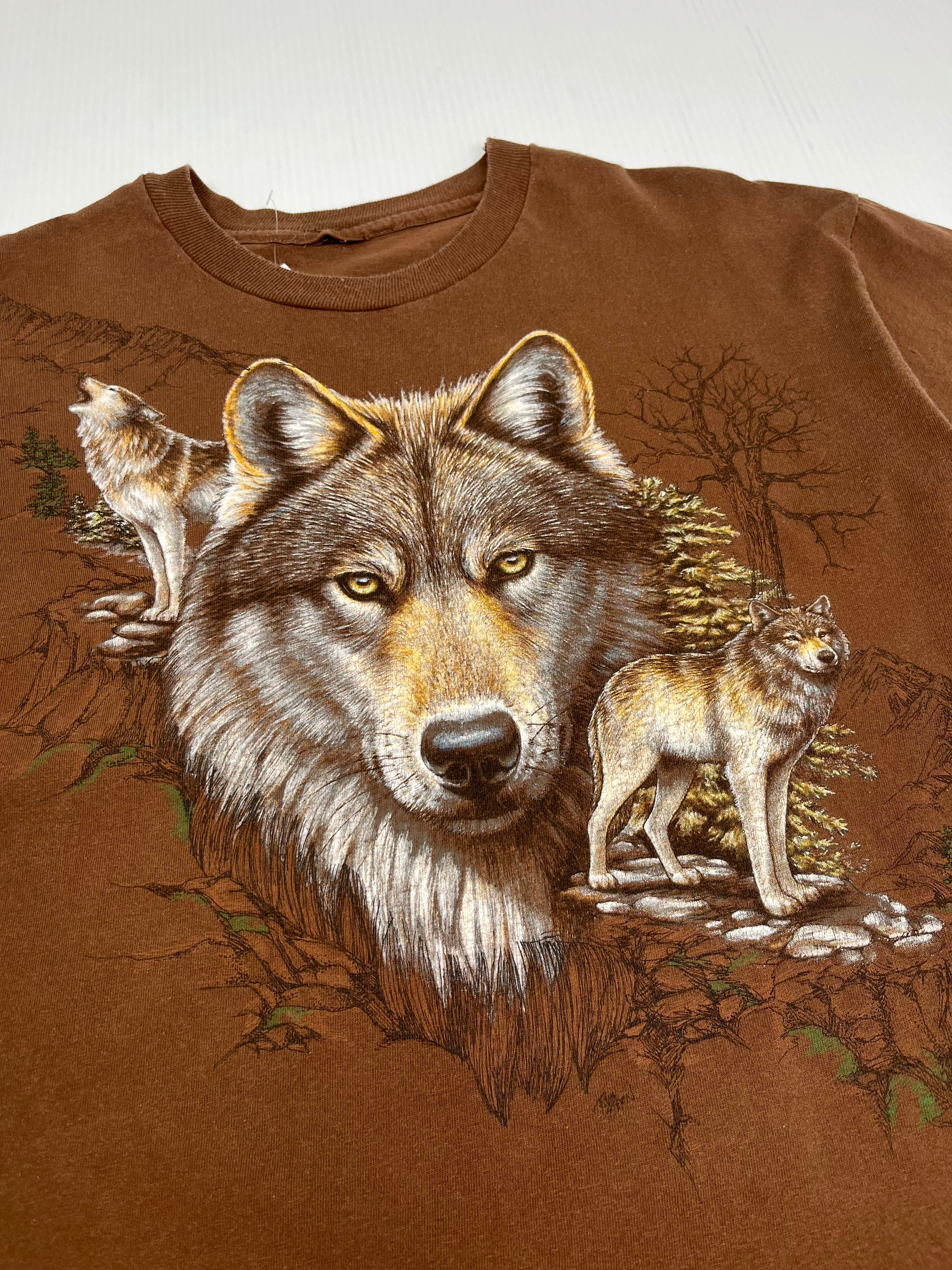 Vintage Wolf Graphic Tee XL