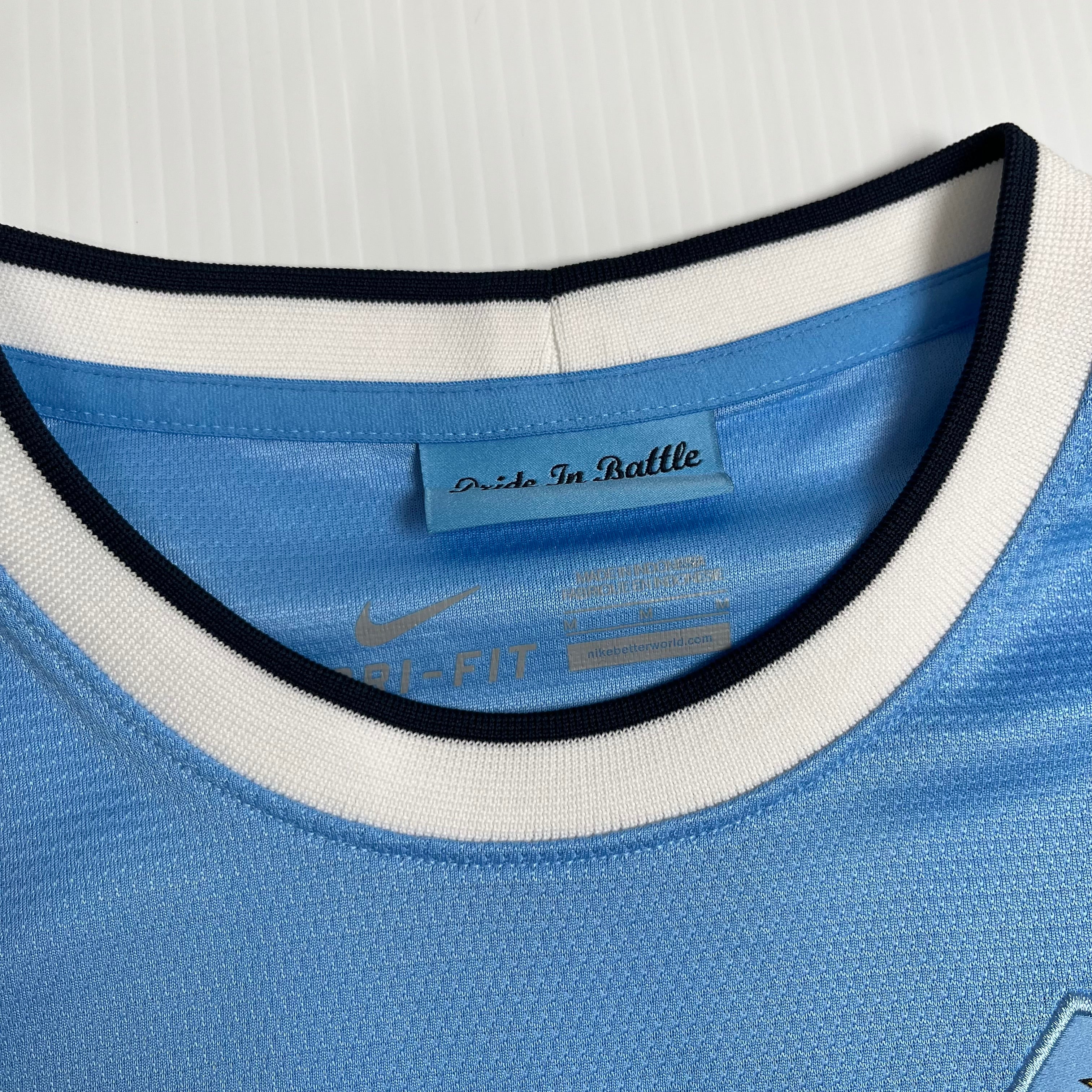 2013-14 Nike Manchester City Silva Home Kit M