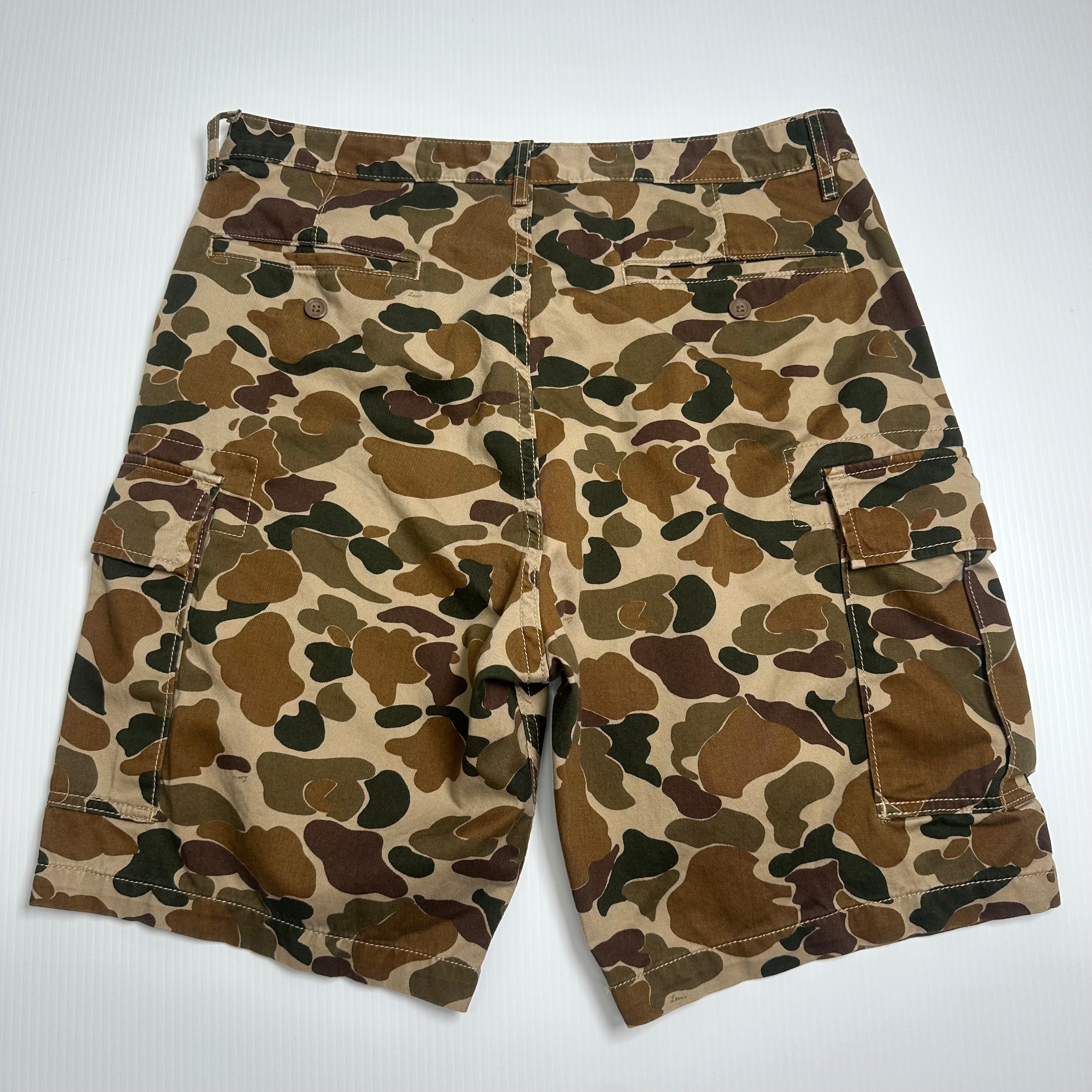 Levi's Duck Camo Cargo Shorts 35