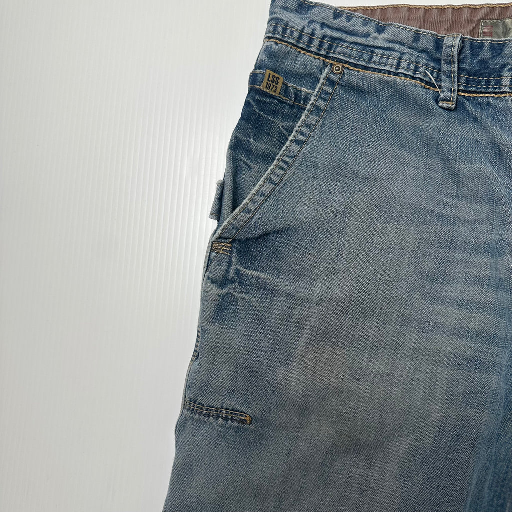 Vintage Levi's Signature Carpenter Denim Shorts 34