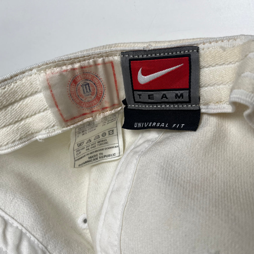 Vintage Nike University of North Carolina Fitted Hat