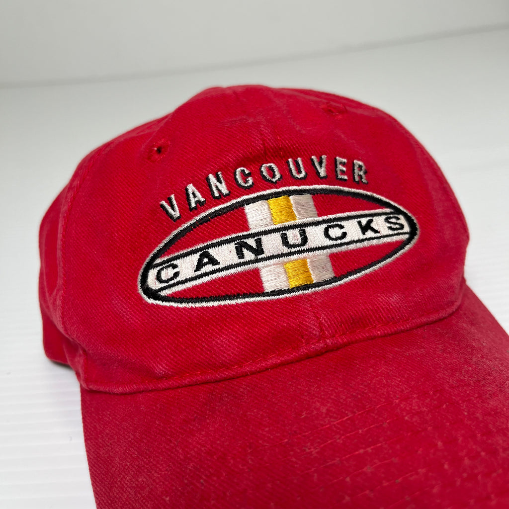 Vintage Sports Specialties Vancouver Canucks Snapback Hat