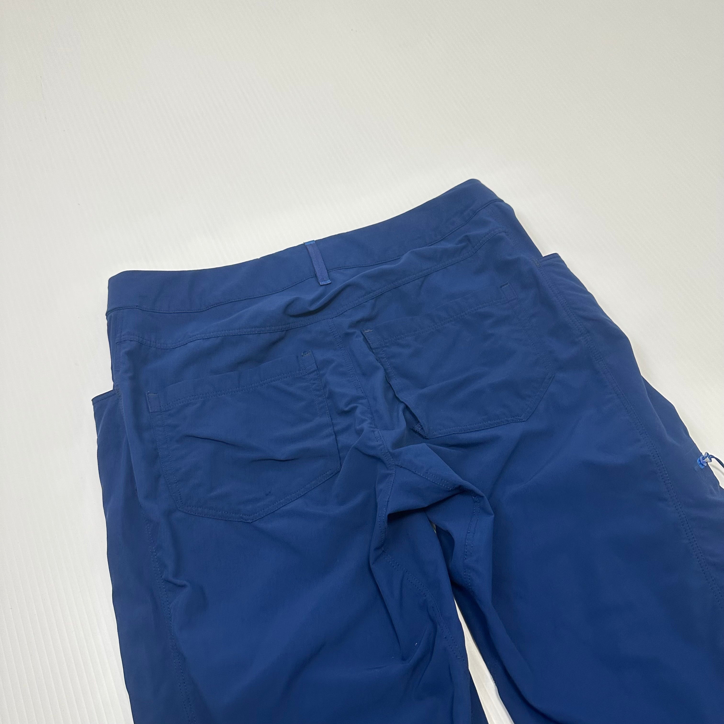 Arc'teryx Light Cargo Hiking Pants Women's 4