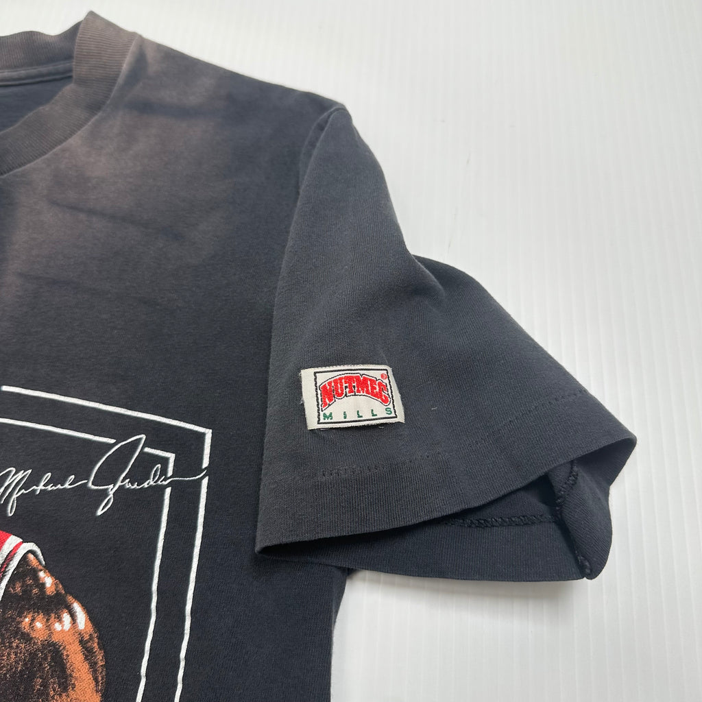 90s Nutmeg Michael Jordan Chicago Bulls Stats Tee M