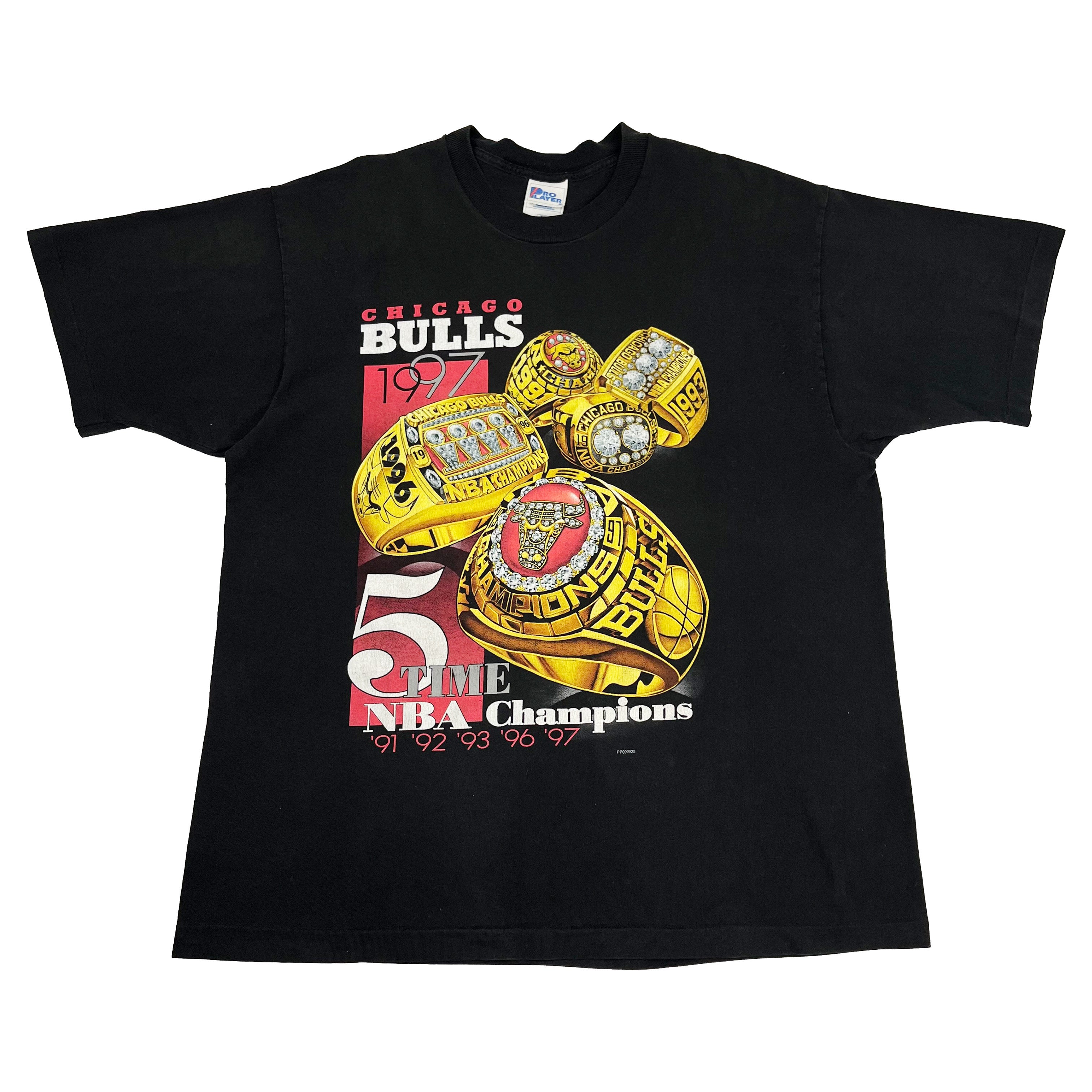 90s Chicago Bulls NBA Rings Graphic Tee XL