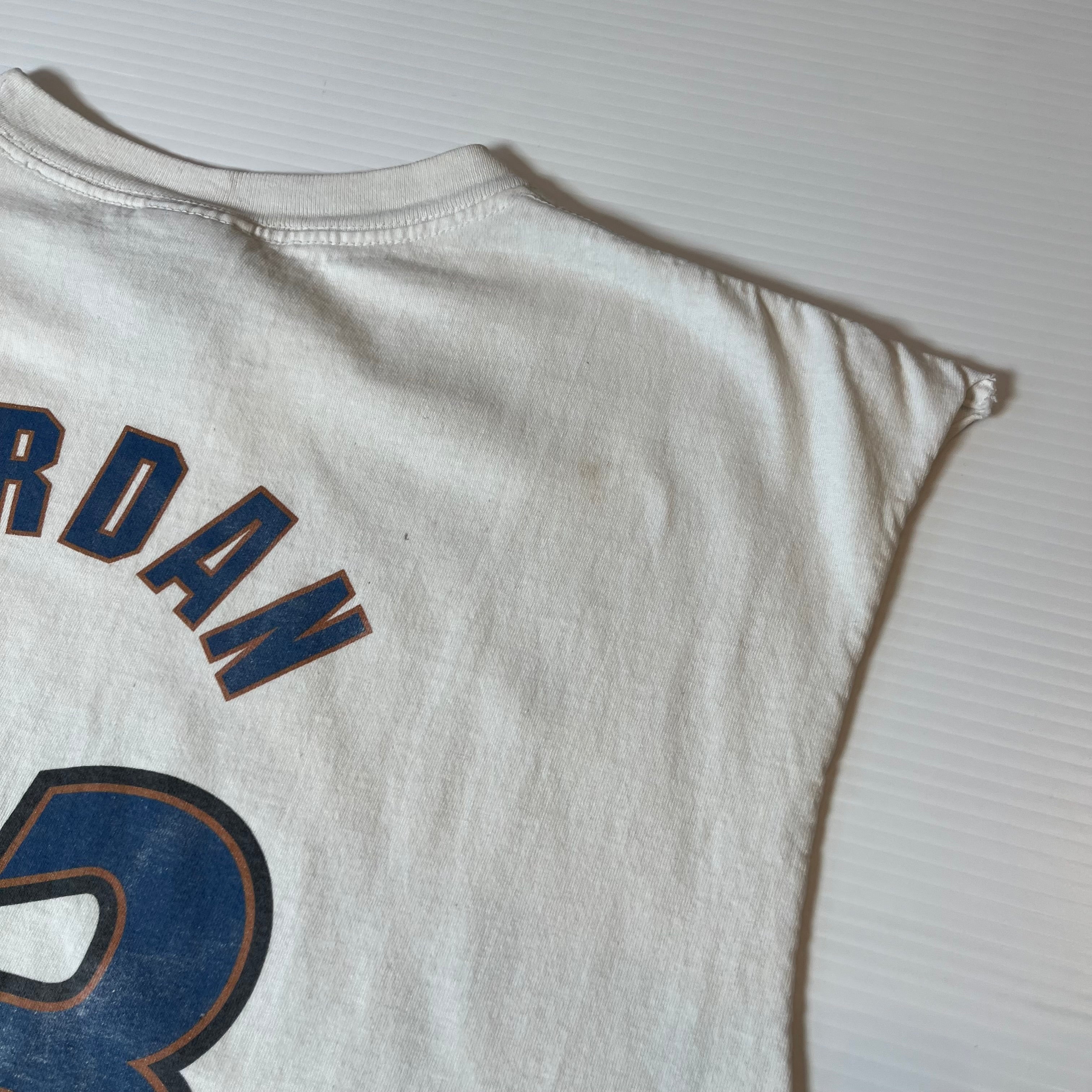 Vintage Nike Washington Wizards Jordan #23 Cutoff Tank L