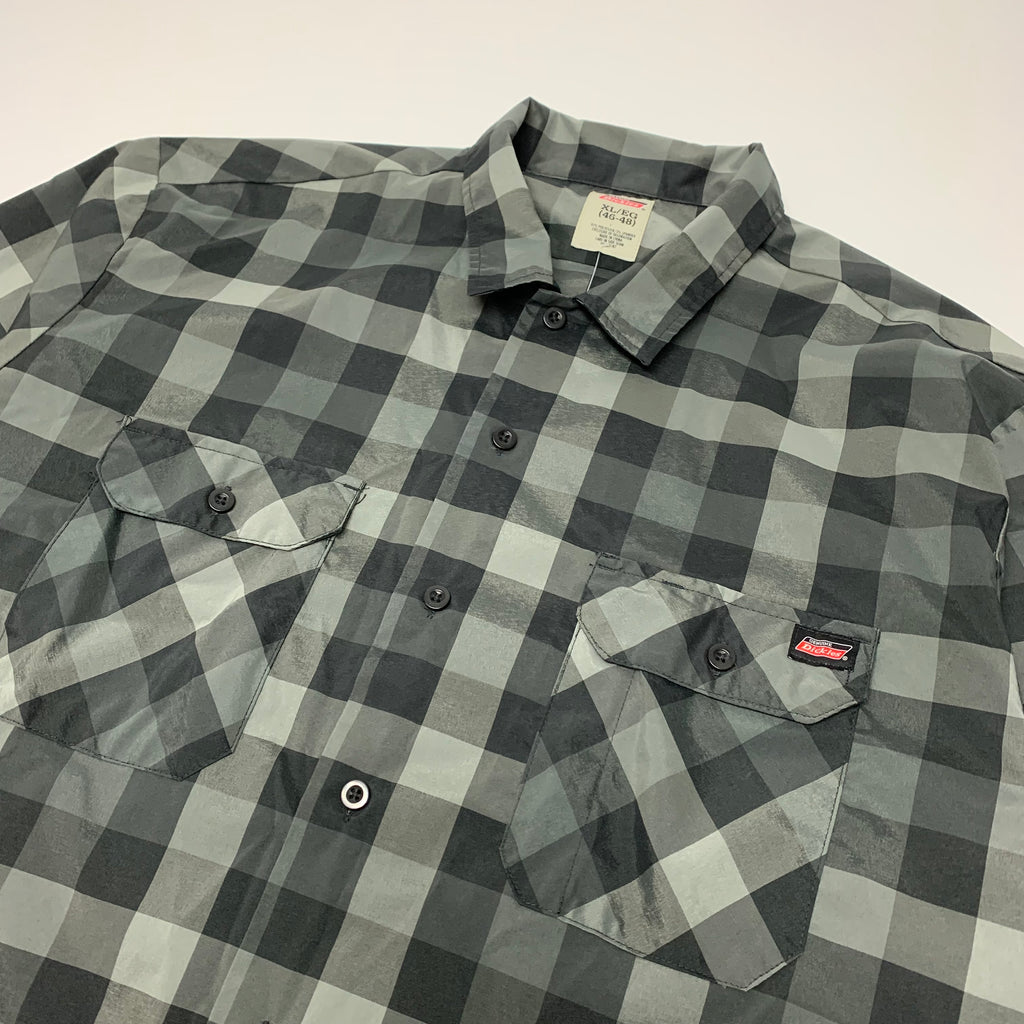 Dickies Plaid Button Up XL