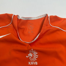 Load image into Gallery viewer, 2004 Nike Total 90 Netherlands Kit M
