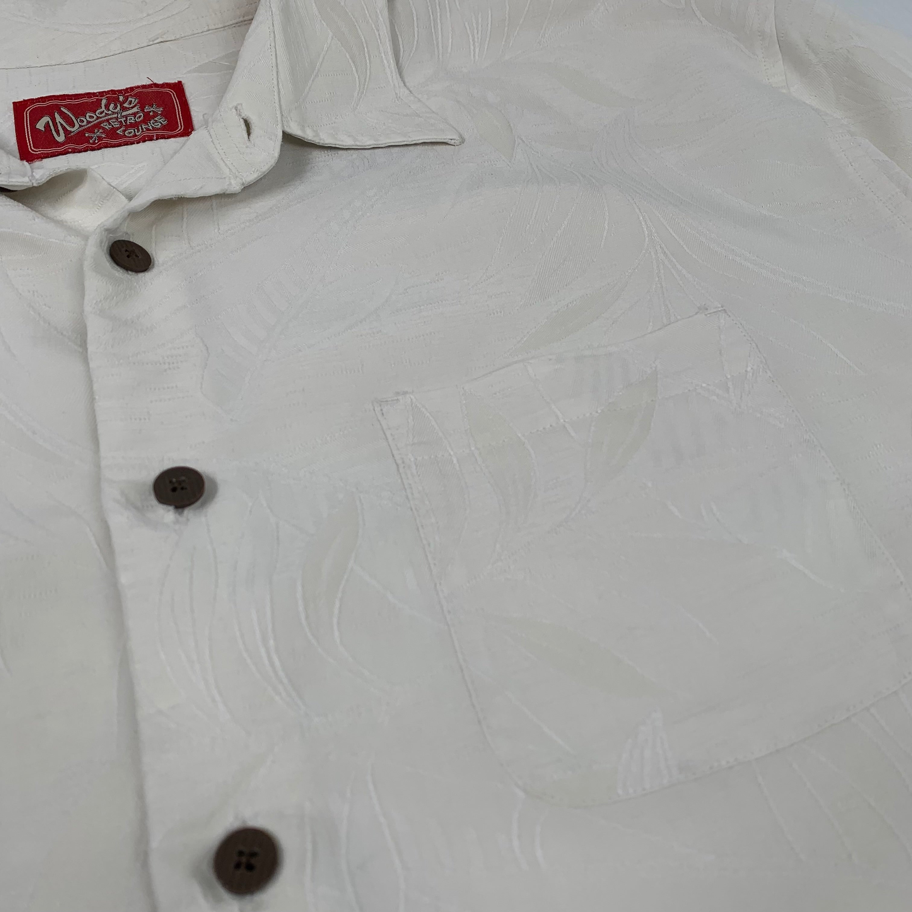 Woody's Floral Print Short Sleeve Cropped Button Up XXL
