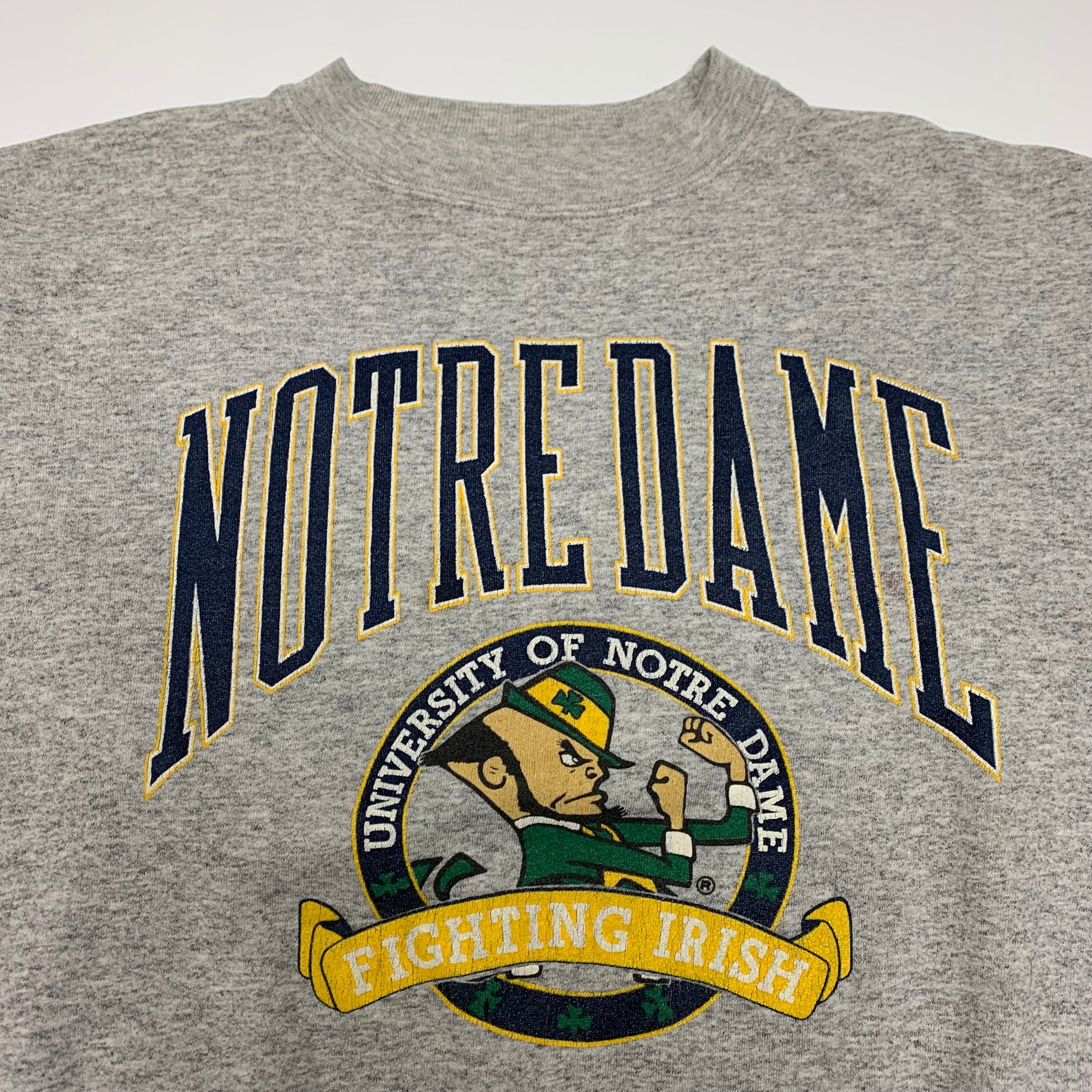 Vintage Notre Dame Fighting Irish Crewneck L