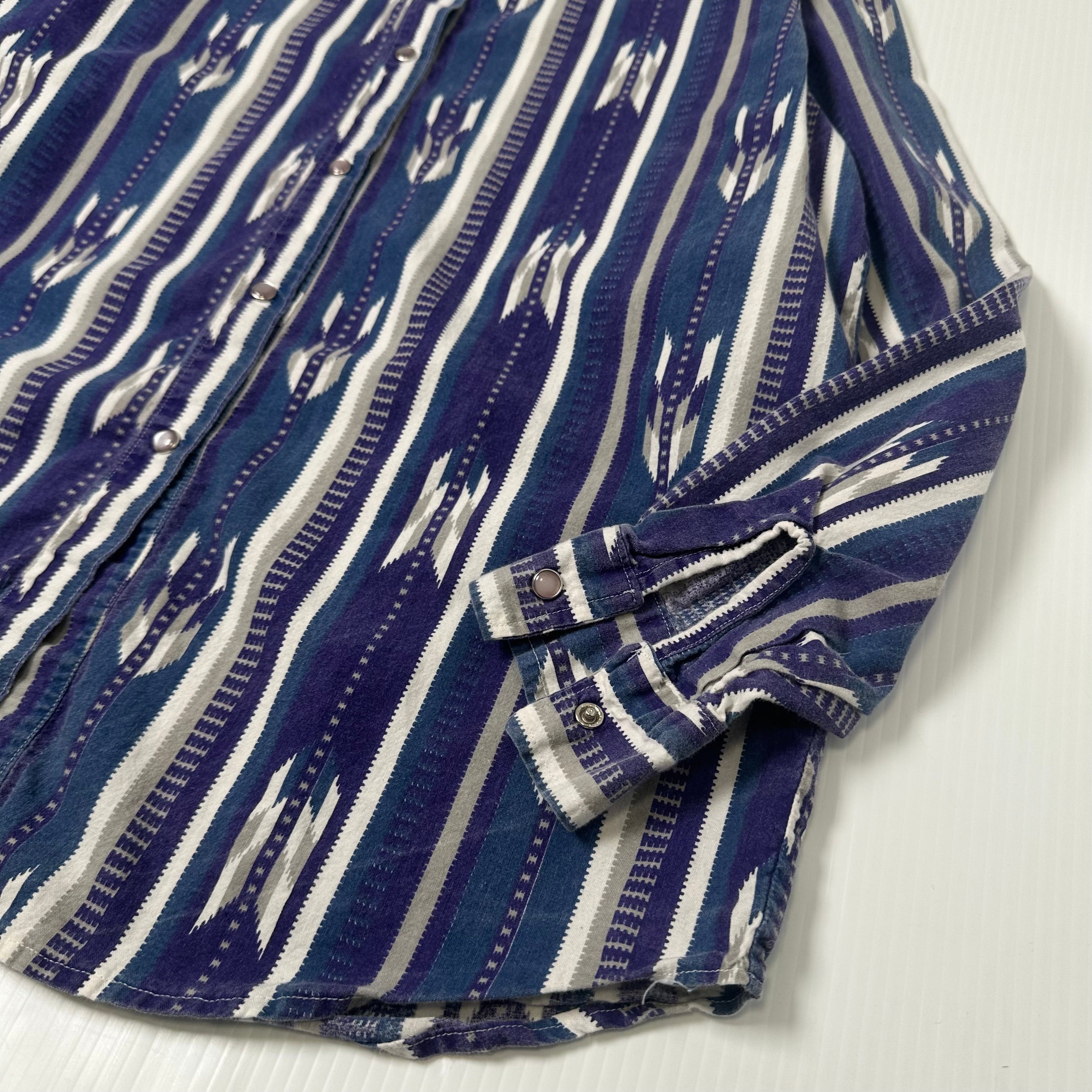 Vintage Western Pattern Button Up Shirt XL