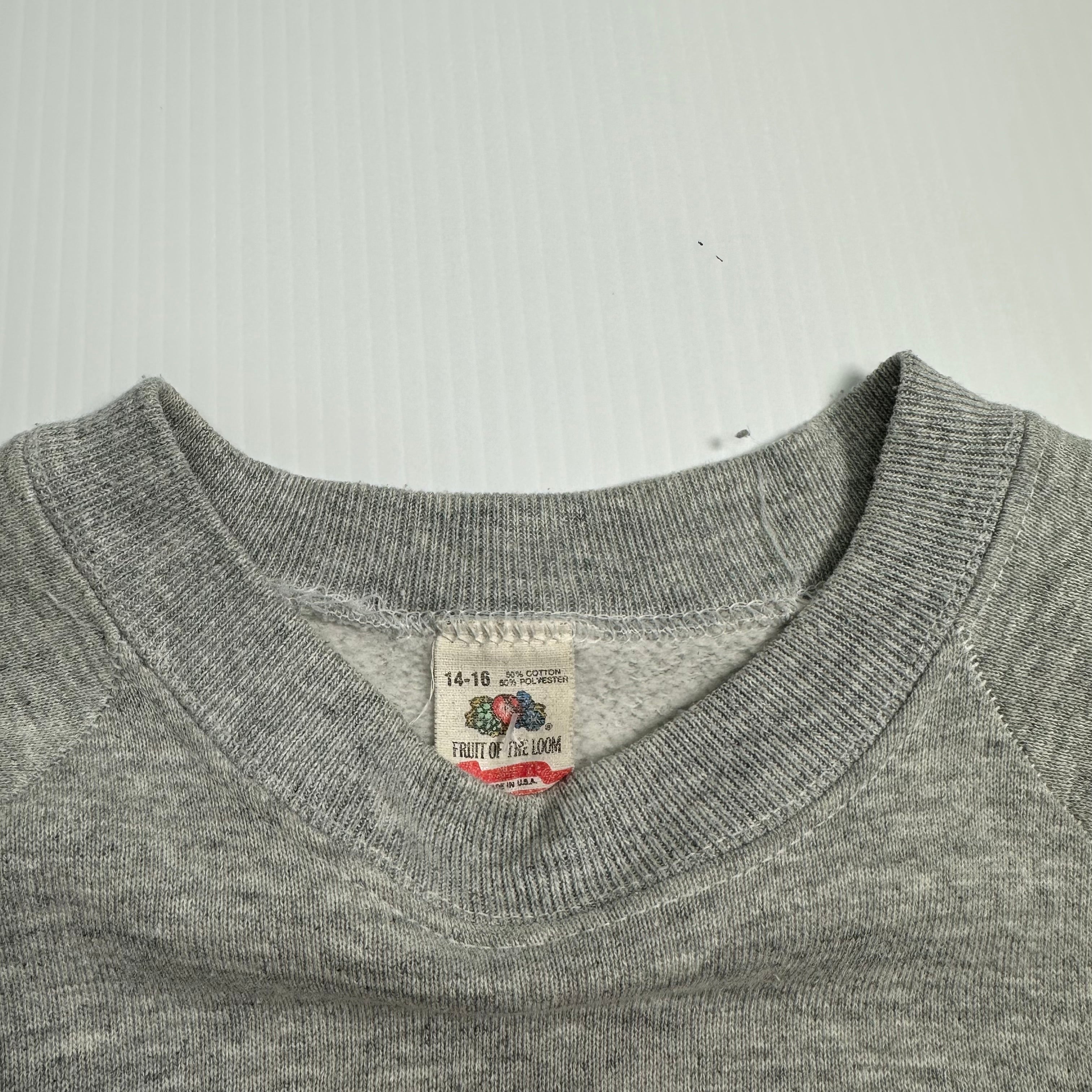 1996 Vancouver BC Canada Beaver Crewneck Youth L