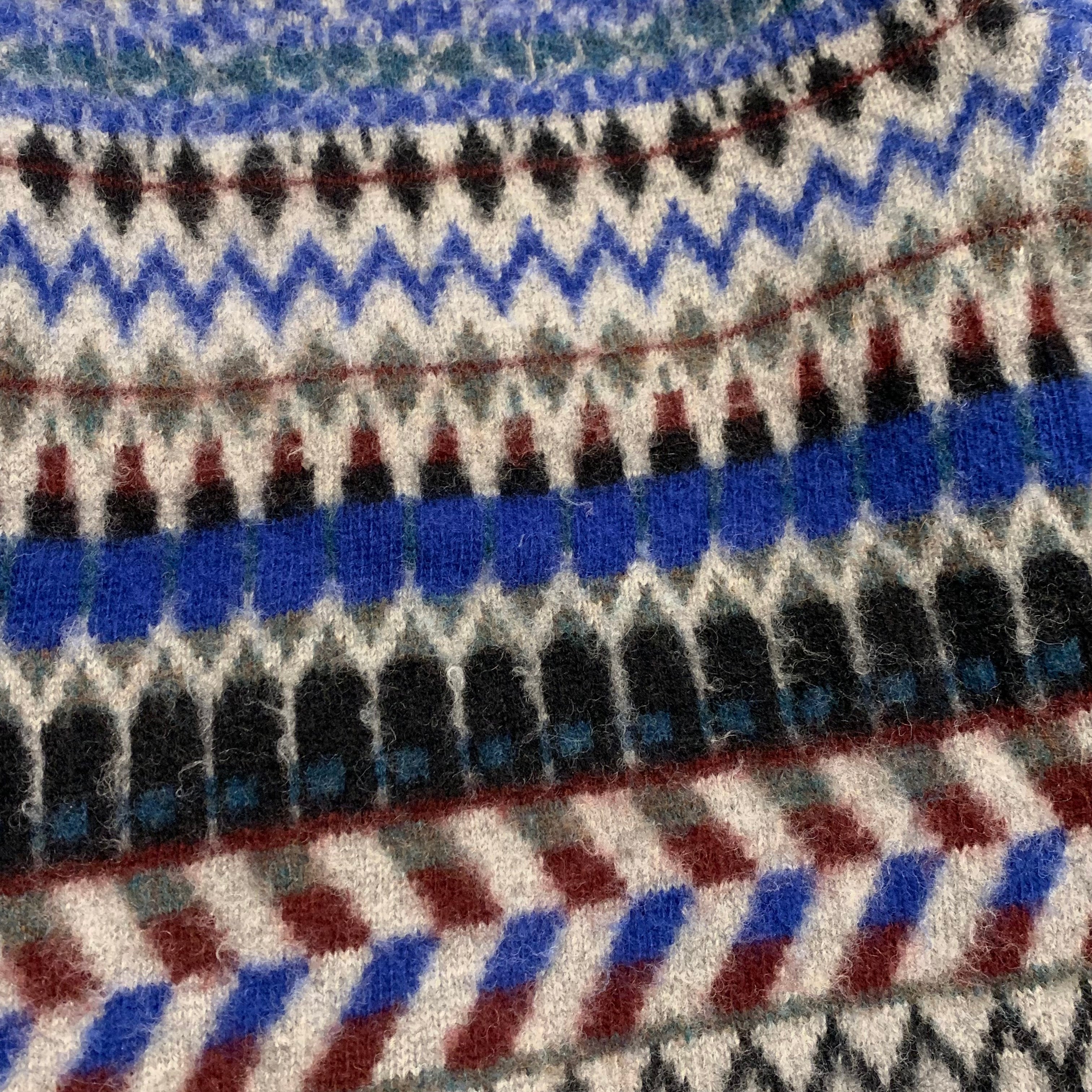 Grey Pattern Wool Sweater M