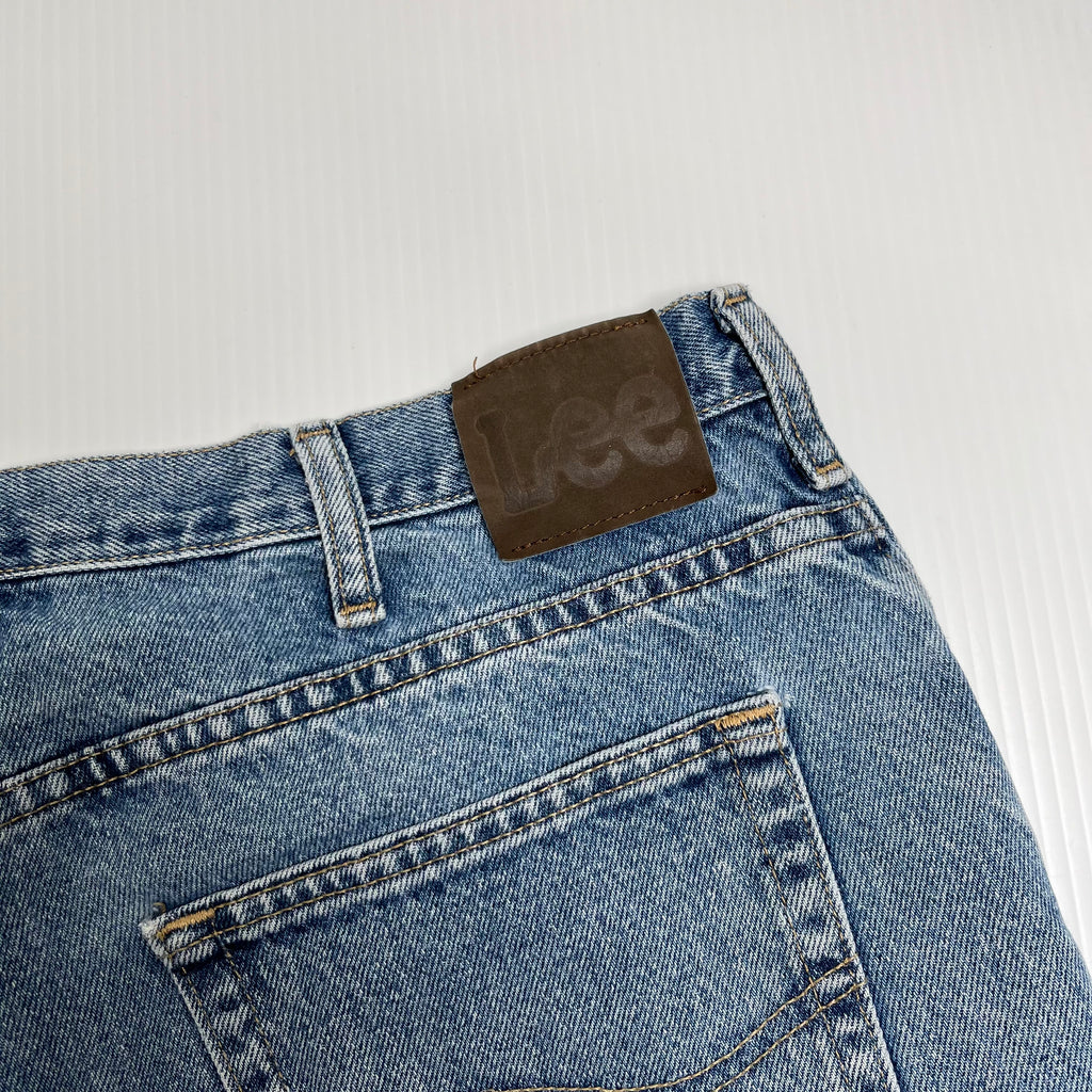 Vintage Lee Medium Wash Denim Shorts 38