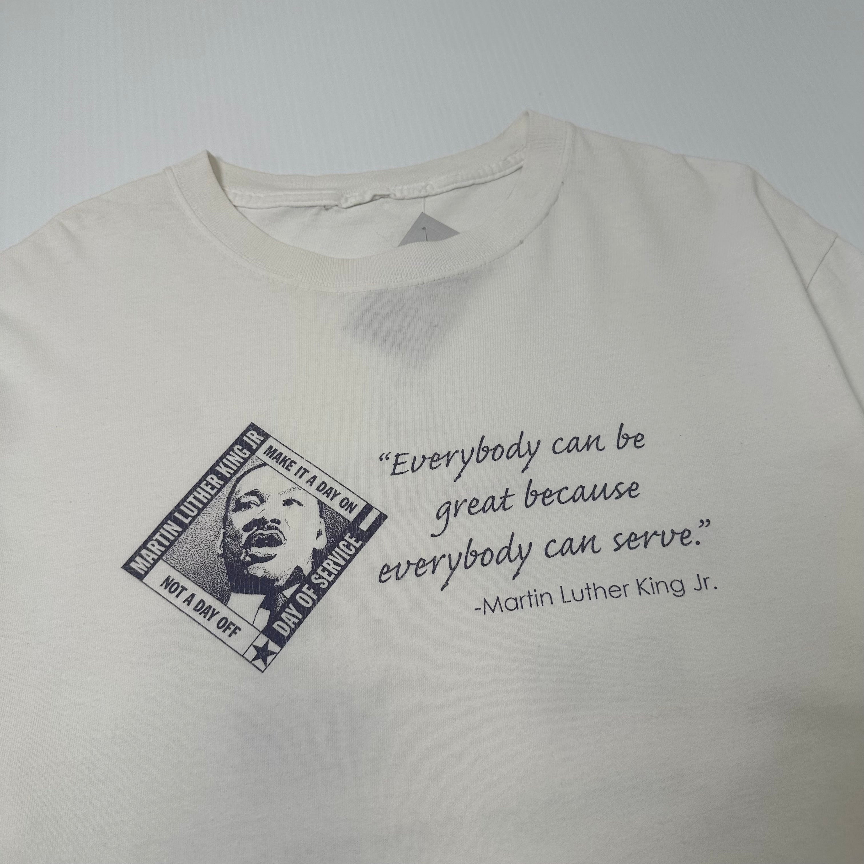Martin Luther King Jr. Day Of Service Graphic Tee M