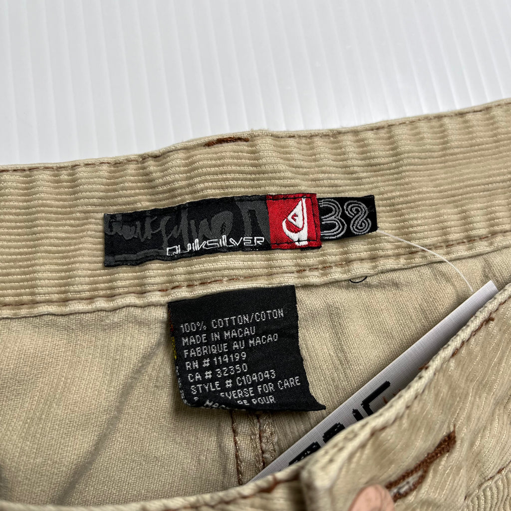 Y2K Quiksilver Corduroy Baggy Shorts 38