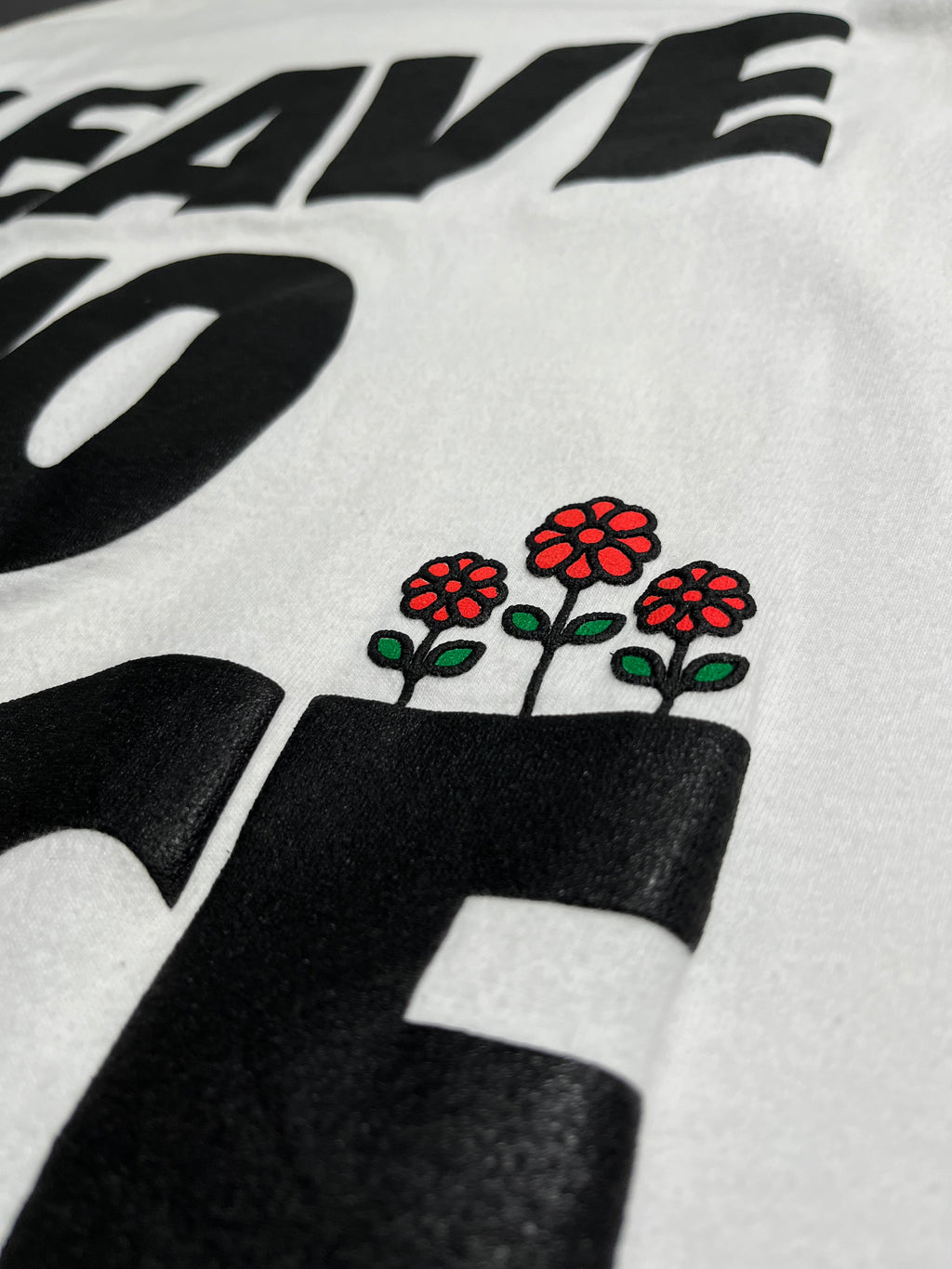 Round Two Environmental Club Puff Print Tee M