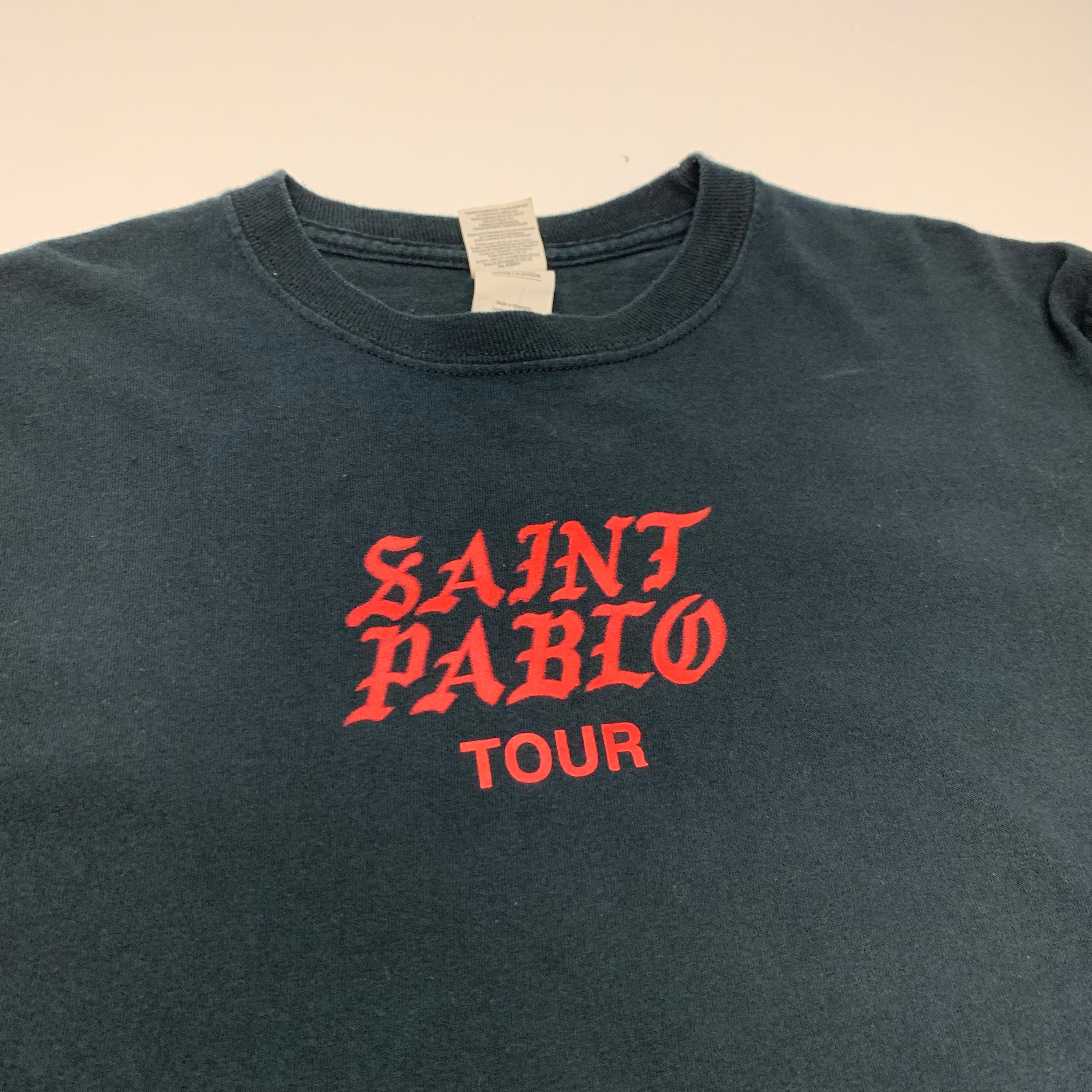 Saint Pablo Tour LS Shirt M