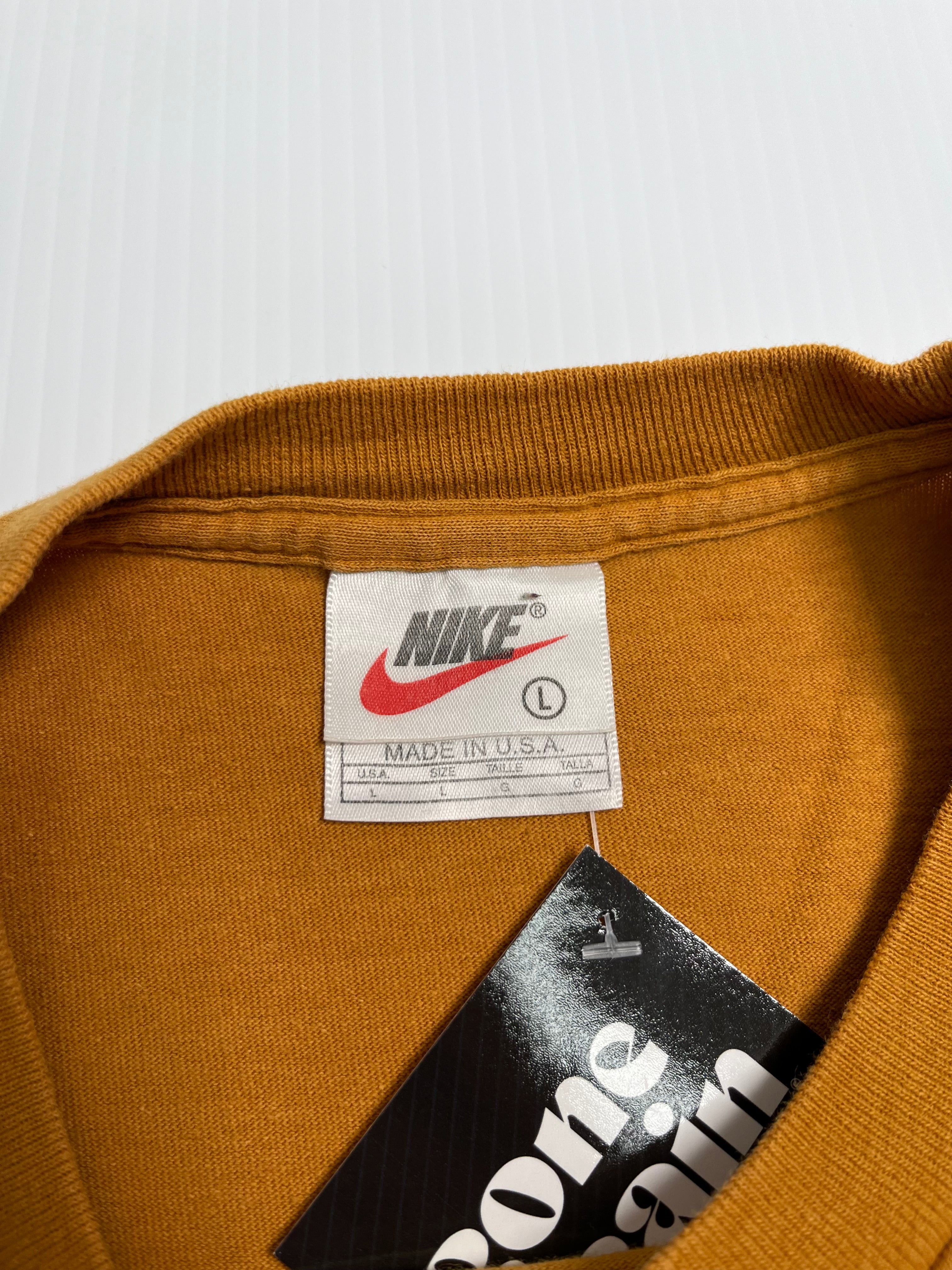 90s Nike Basketball Logo Tee L