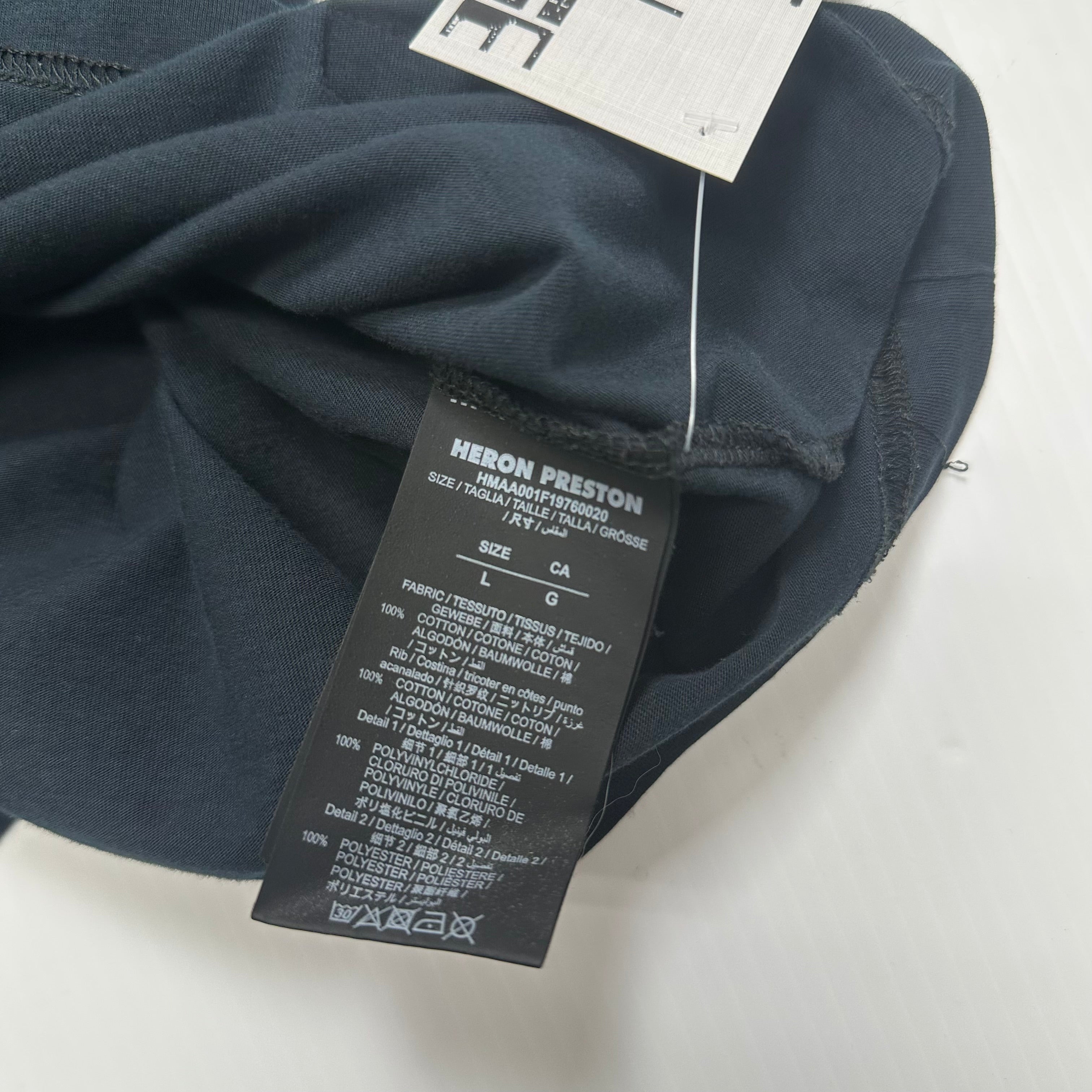 Heron Preston NASA Text Graphic Tee L