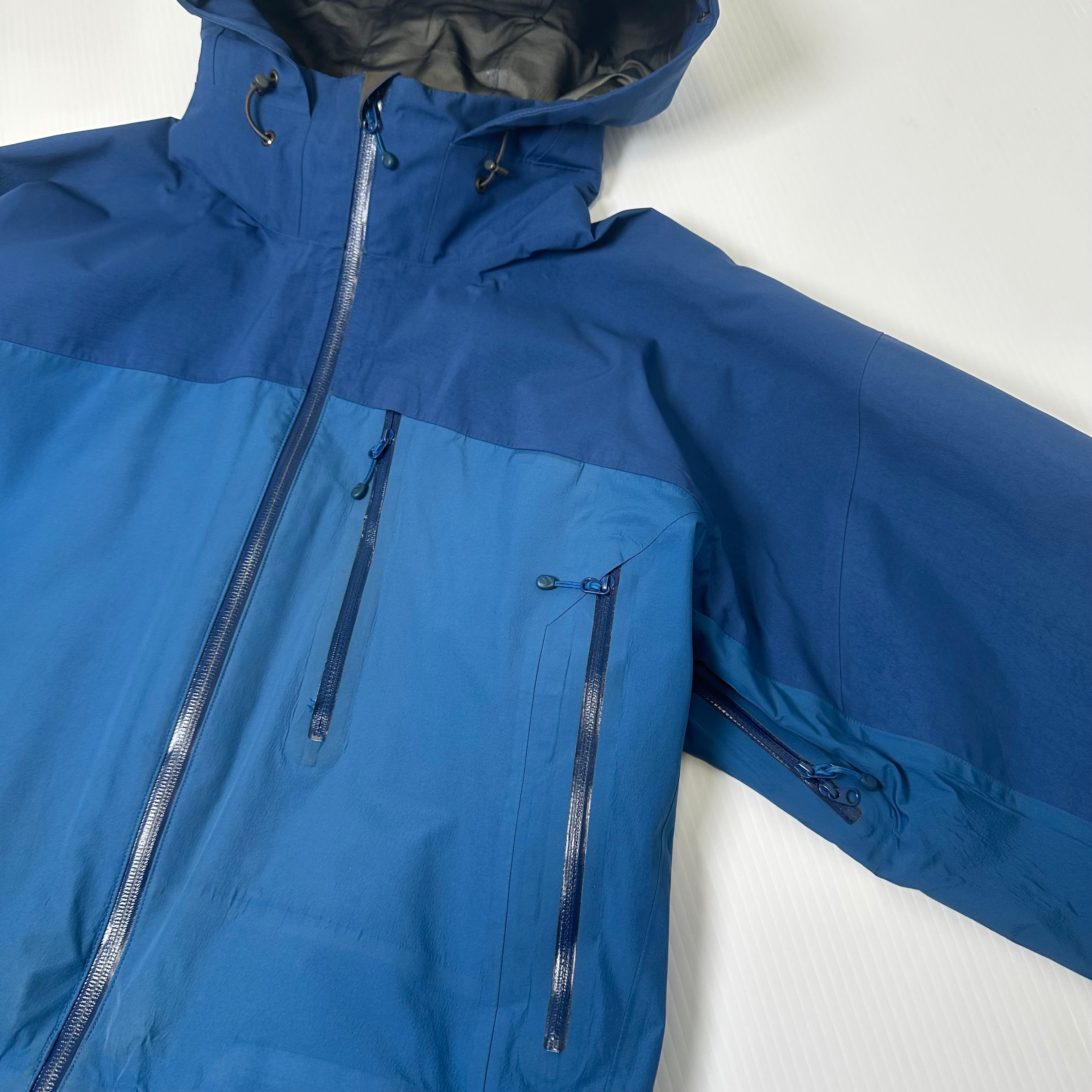 Vintage MEC Gore-Tex Shell Jacket L