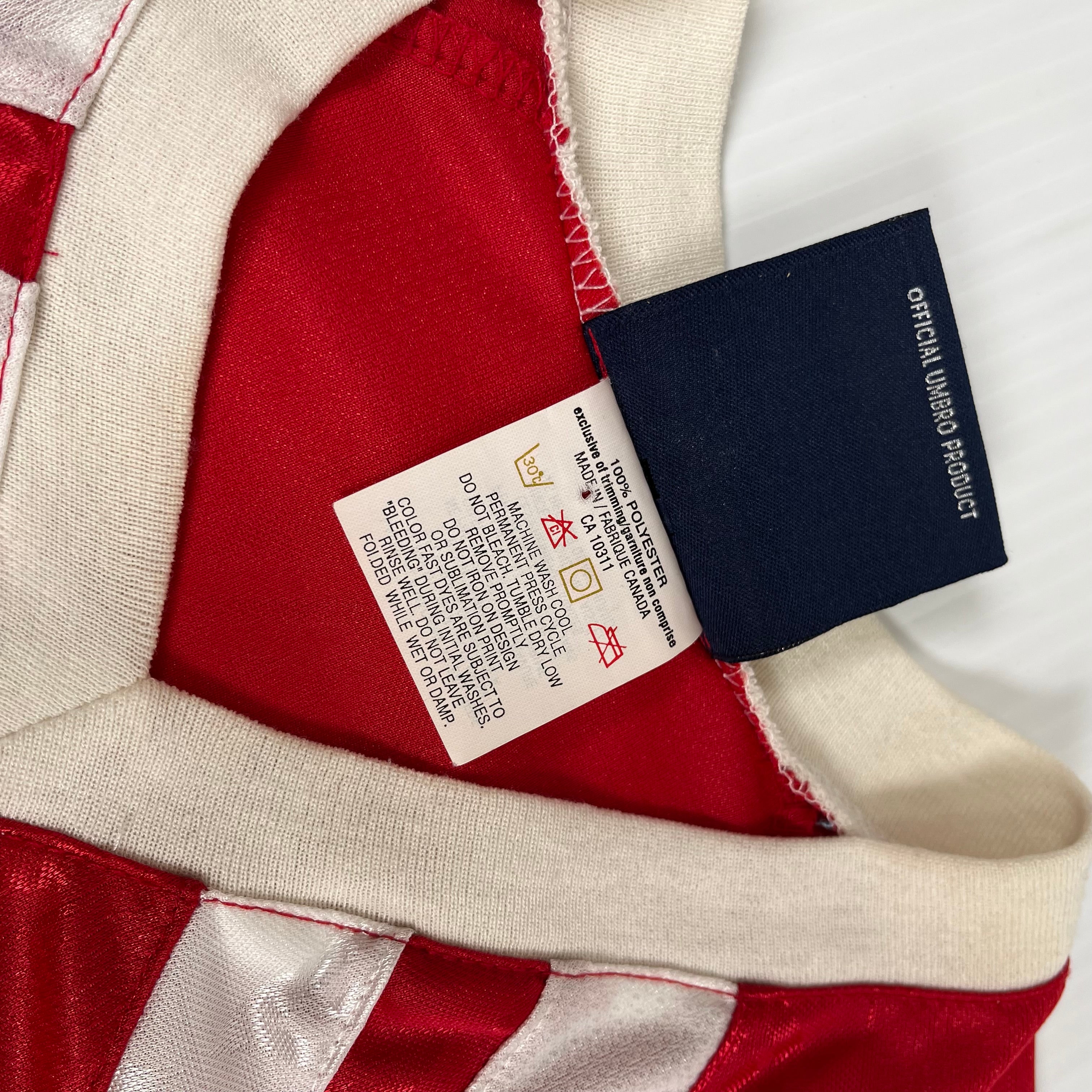 Rework Vintage Umbro x Canada Soccer Jersey M